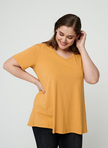 Basic t-shirt, Spruce Yellow, Model image number 0