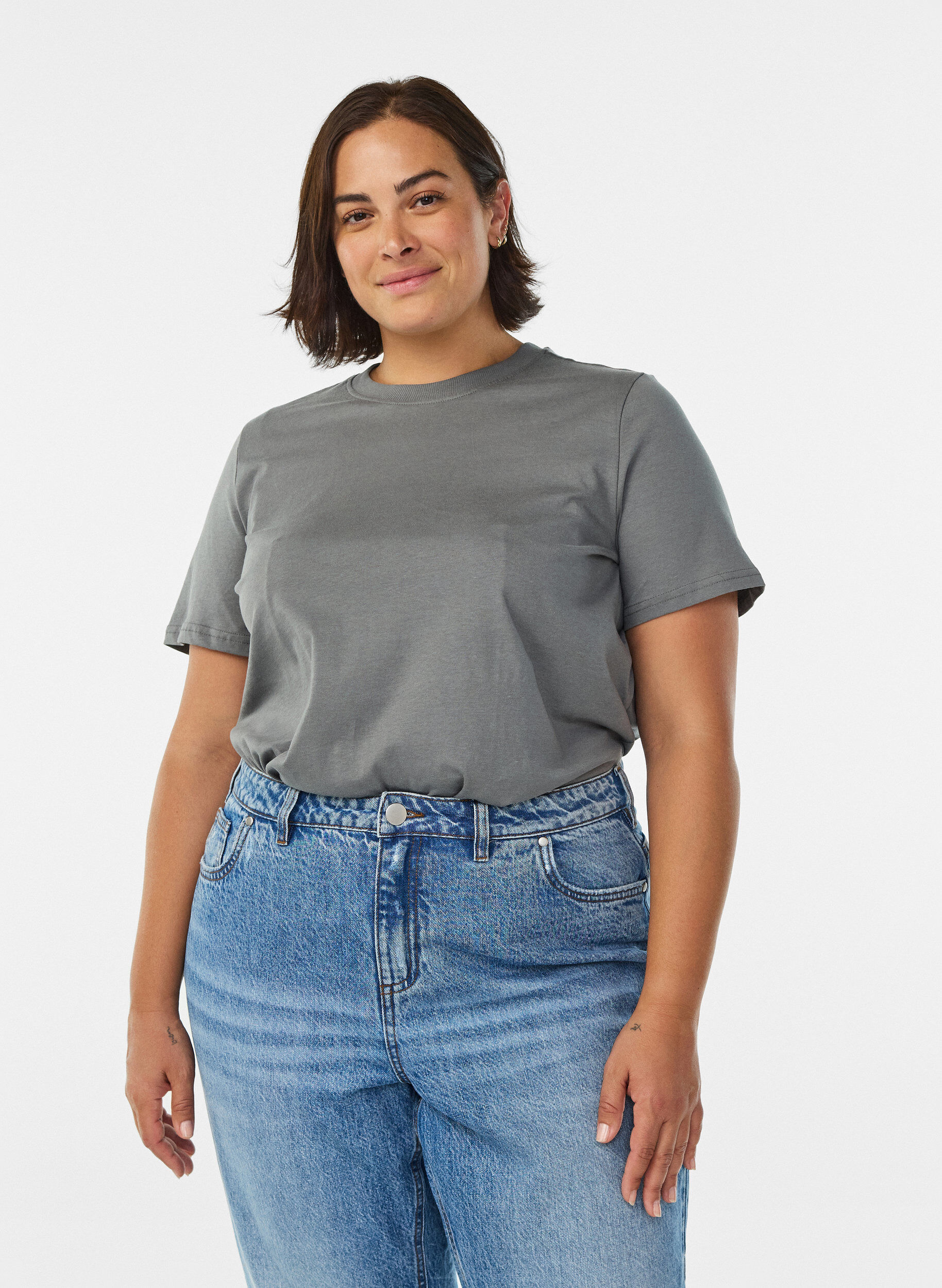 Basic katoenen T-shirt met ronde hals, Grijs, Model