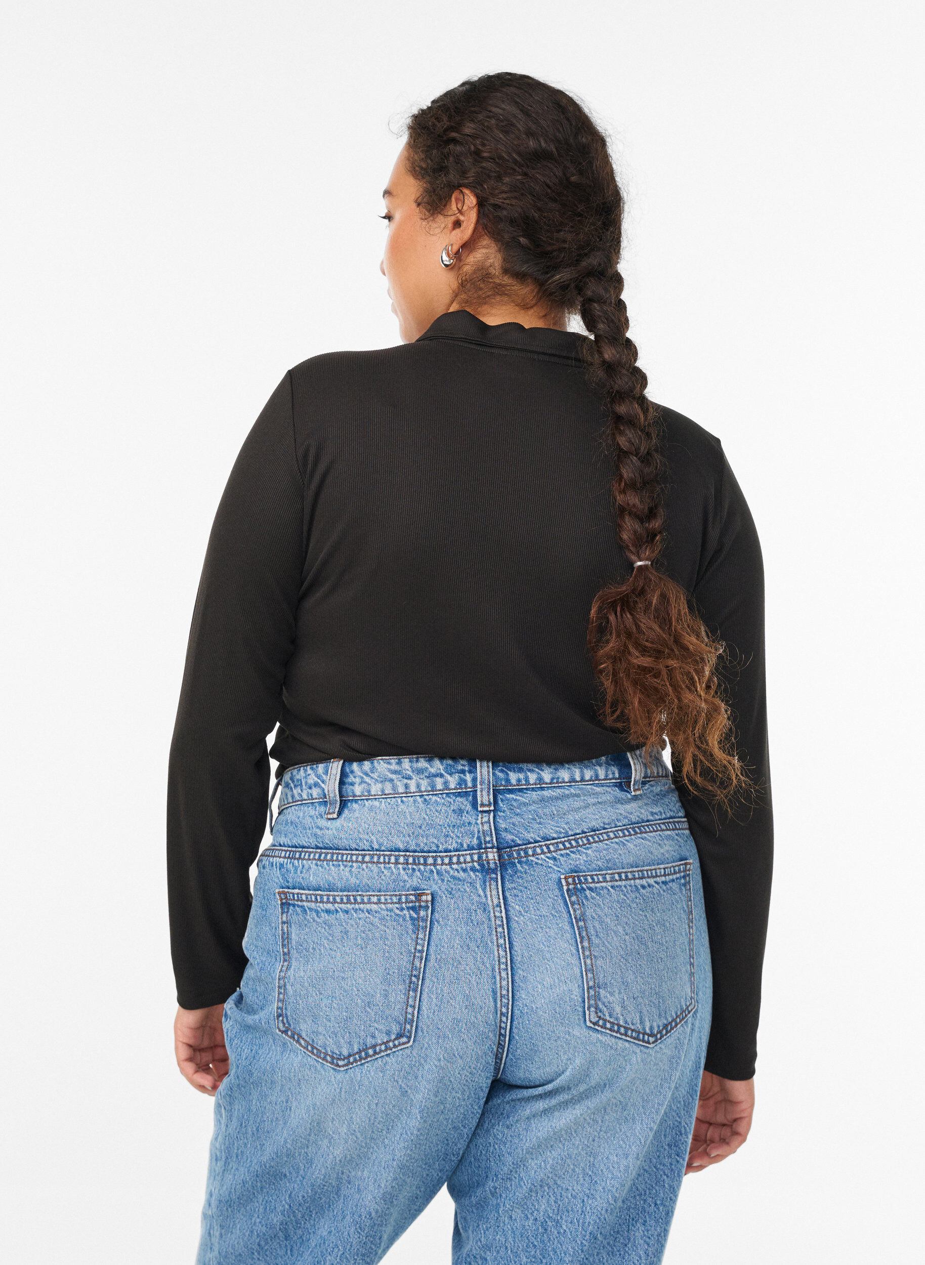 ZizziPolo in zachte rib met lange mouwen, Zwart, Model image number 2