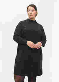 Robe de couleur unie avec coupe en V et manches 3/4, Black, Model