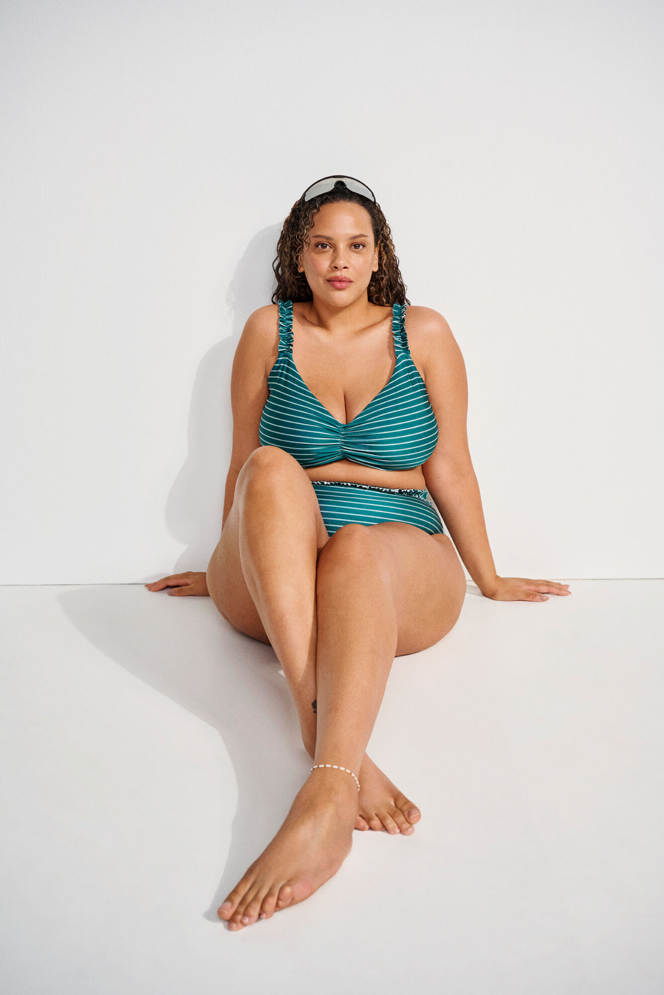 Zizzi Bikini ray&eacute;, , Model