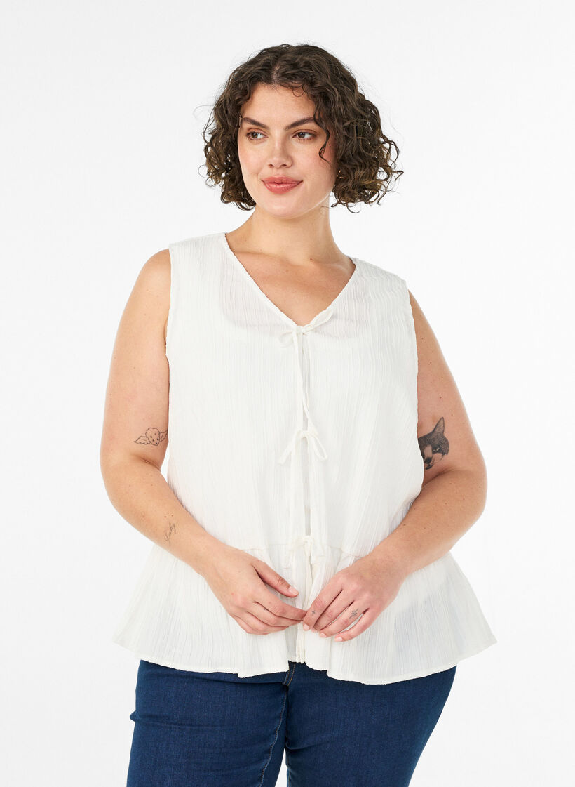Blouse sans manches textur&eacute;e avec lien &agrave; nouer, Vanille, Model image number 0