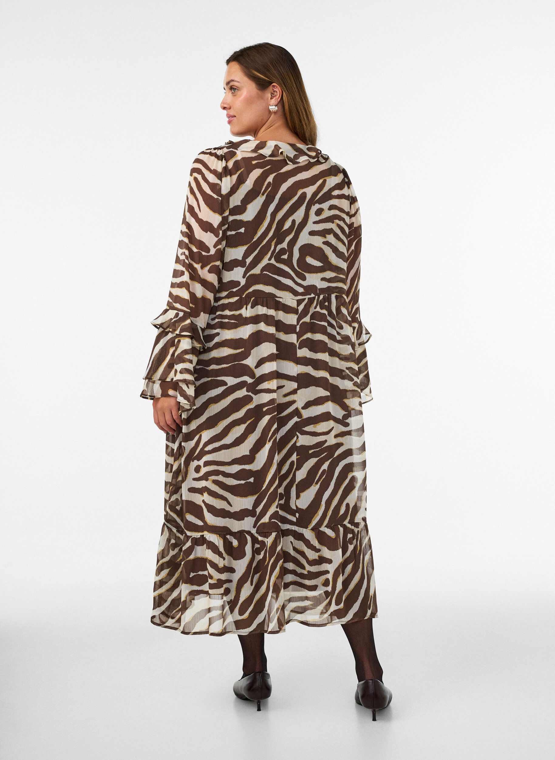ZizziRobe midi avec volants et col en V, Marron, Model image number 1