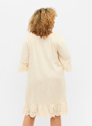 Katoenen jurk met Engels borduurwerk, Buttercream, Model image number 1