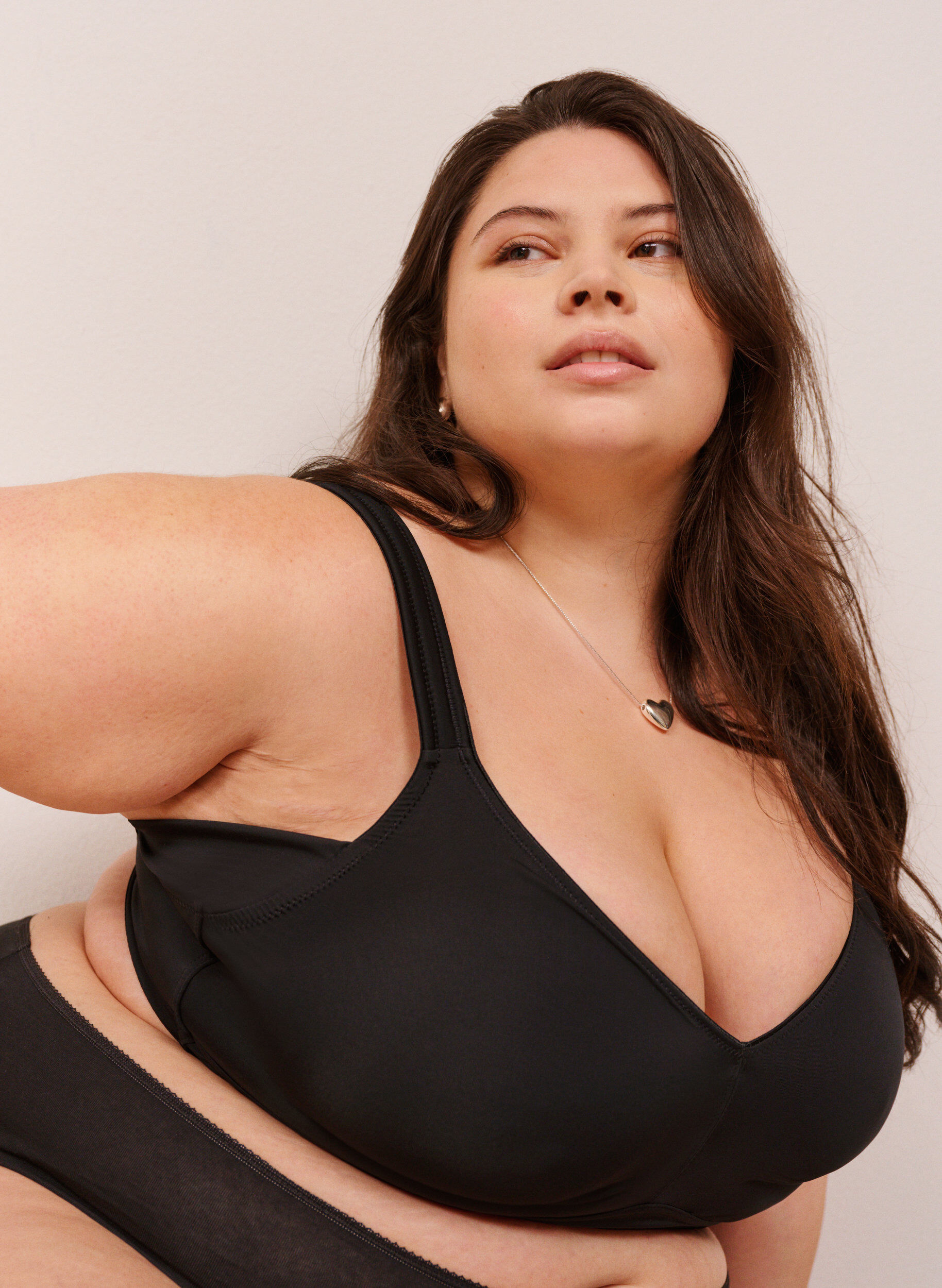 Zizzi Soutien-gorge confort avec bretelles rembourr&eacute;es, Noir, Image image number 0