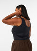 Nauwsluitende basic top van een gladde stof, Zwart, Model image number 4