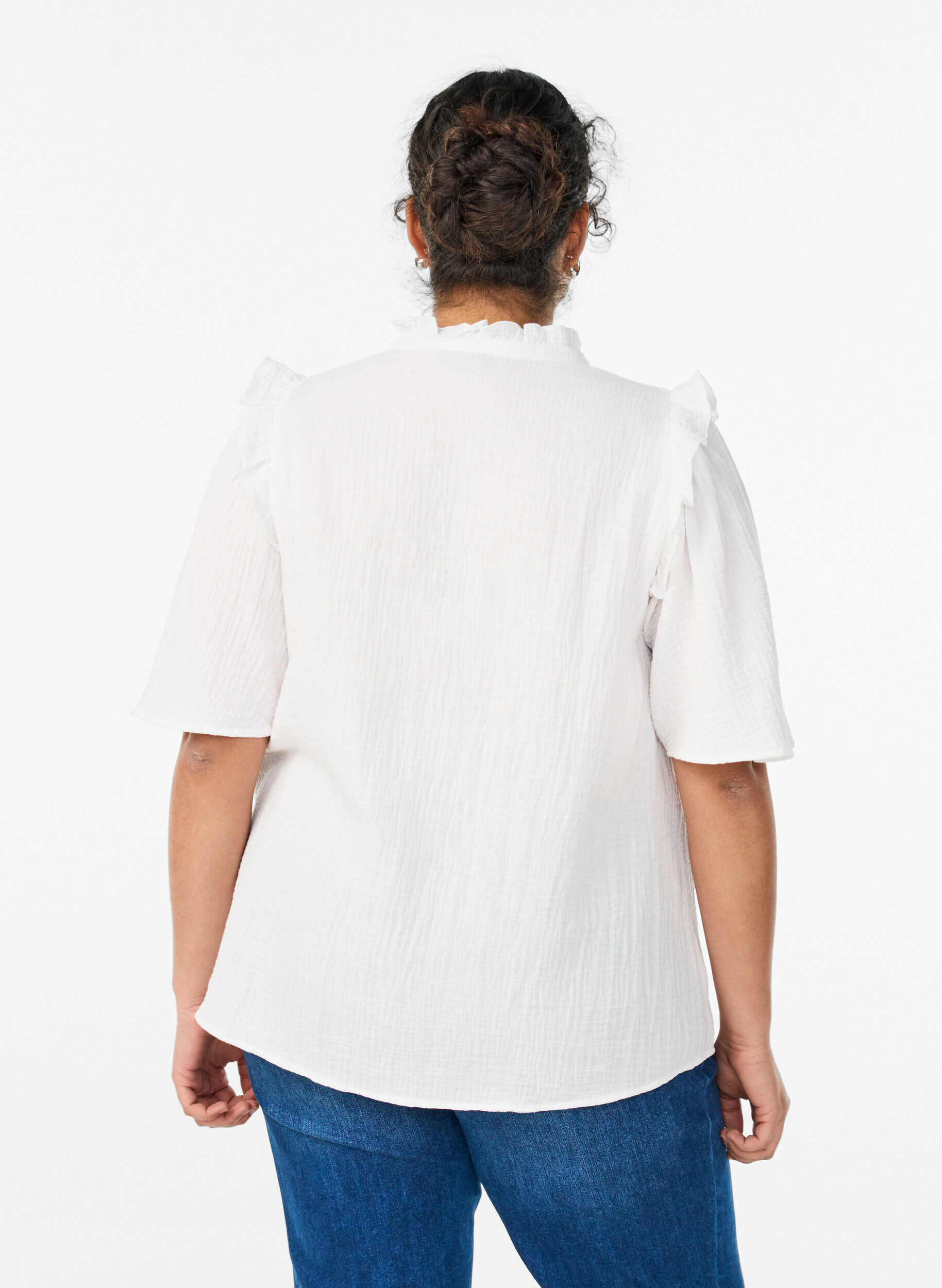 Zizzi Blouse en mousseline de coton avec broderie anglaise et manches 1/2, Blanc, Model image number 2