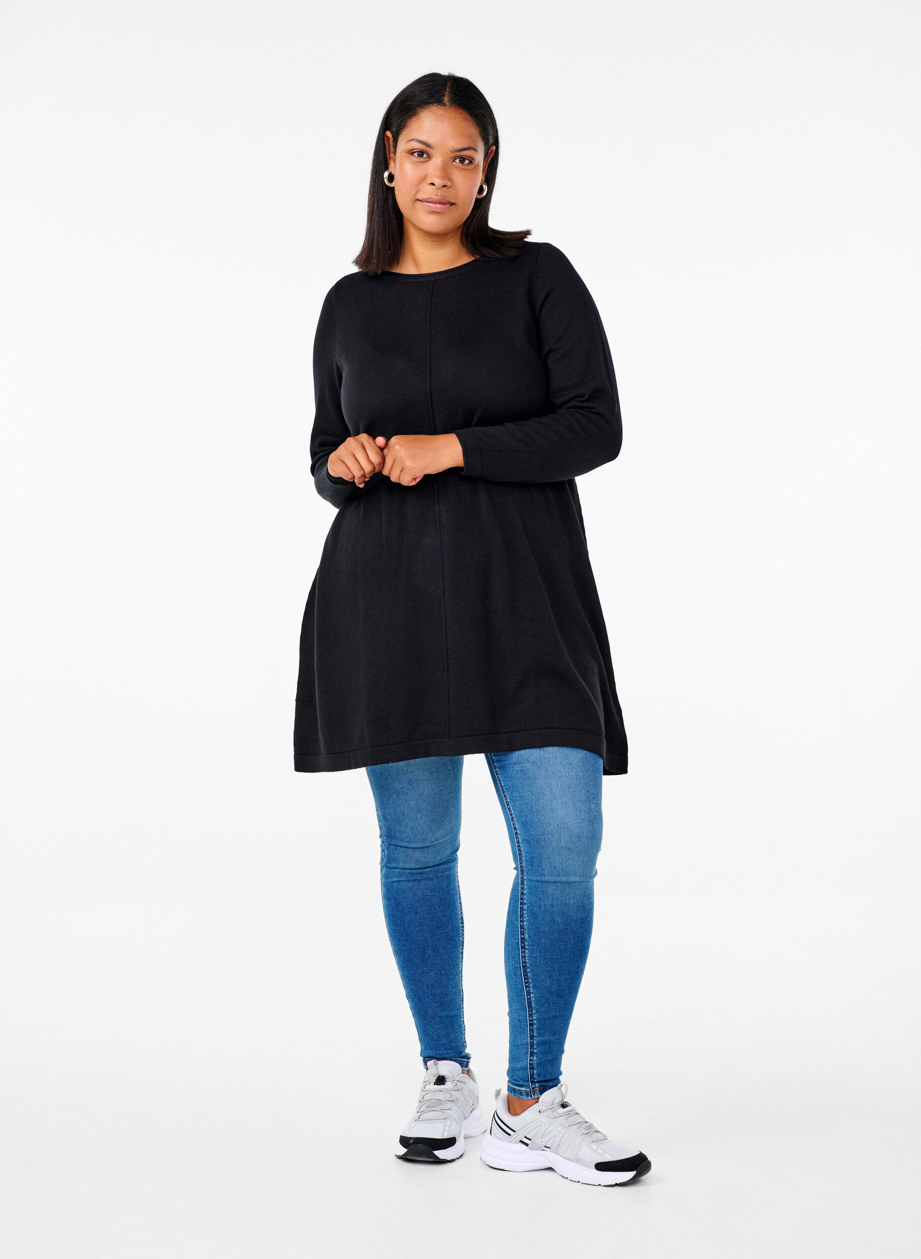 ZizziGebreide jurk in katoen-viscose blend, Zwart, Model image number 1