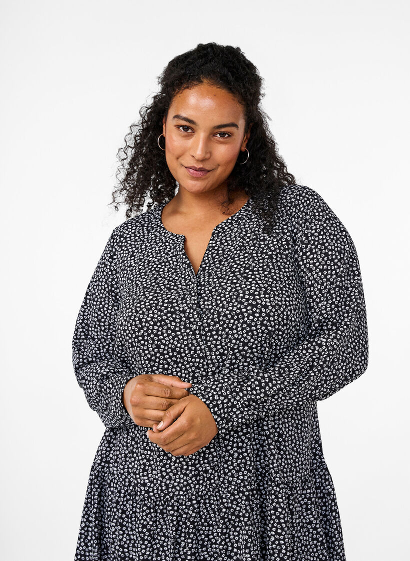 Robes midi à manches longues, Black Small Flower, Model image number 2
