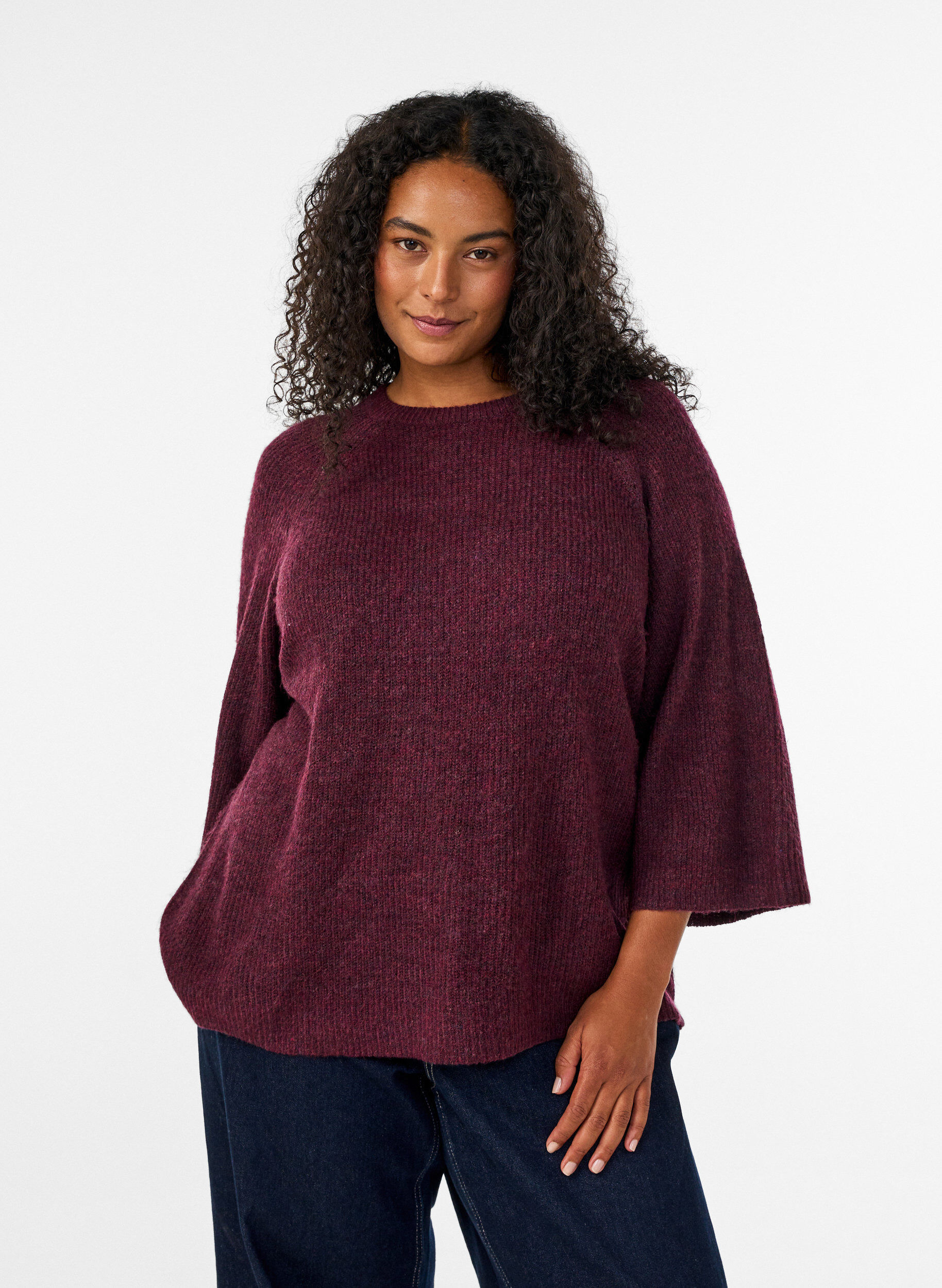 Geribde trui met 3/4 mouwen, Rood, Model