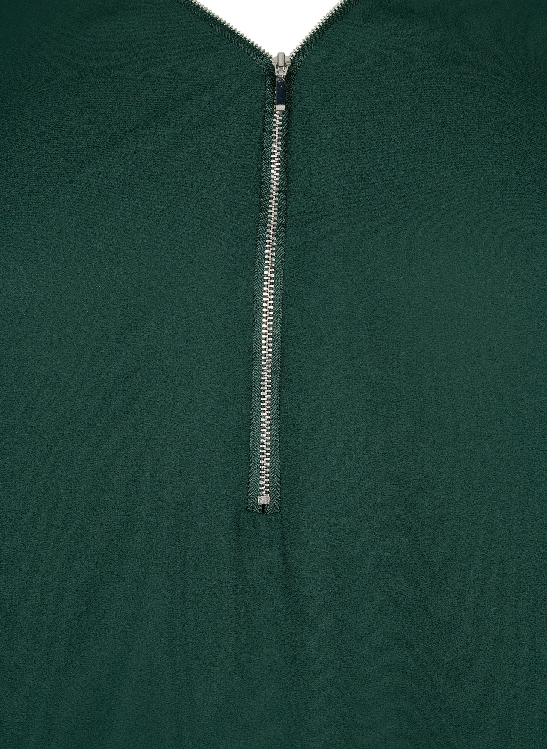 Zizzi Blouse &agrave; encolure en V avec fermeture &eacute;clair, Scarab, Packshot image number 3