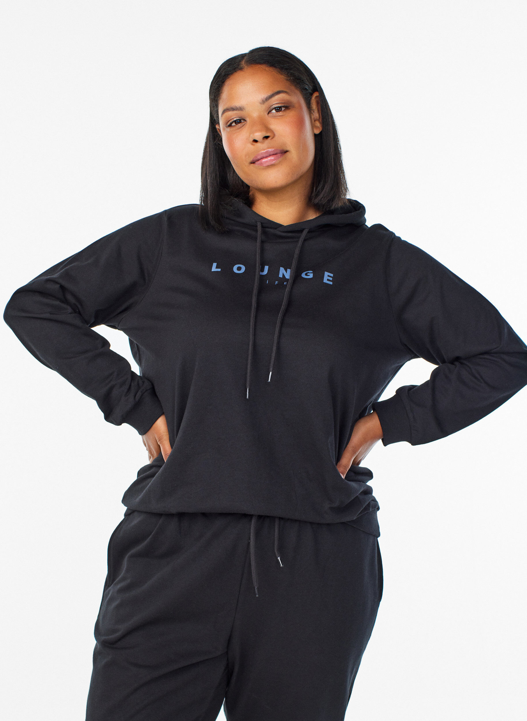 Sweater met capuchon en print, Zwart, Model