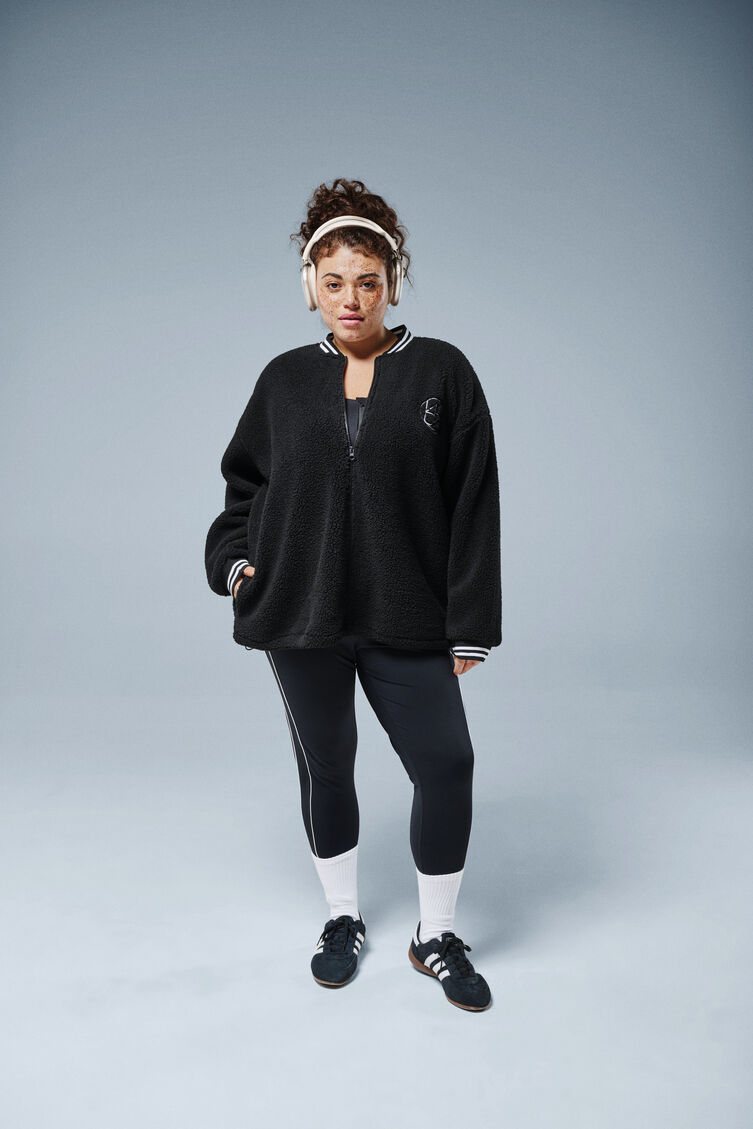 Veste en polaire Teddy avec d&eacute;tails ray&eacute;s, , Model