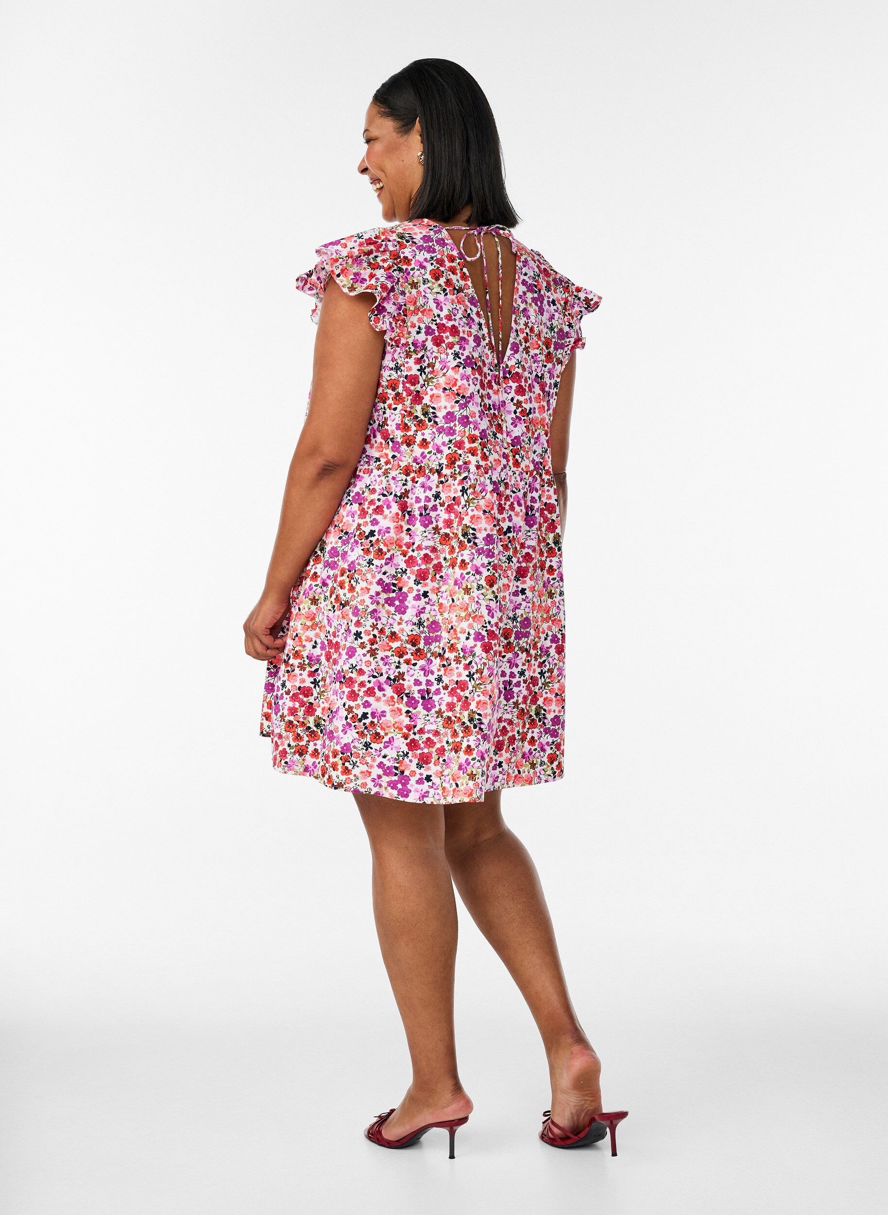ZizziRobe fleurie en coton avec volants et col en V, Rose, Model image number 2
