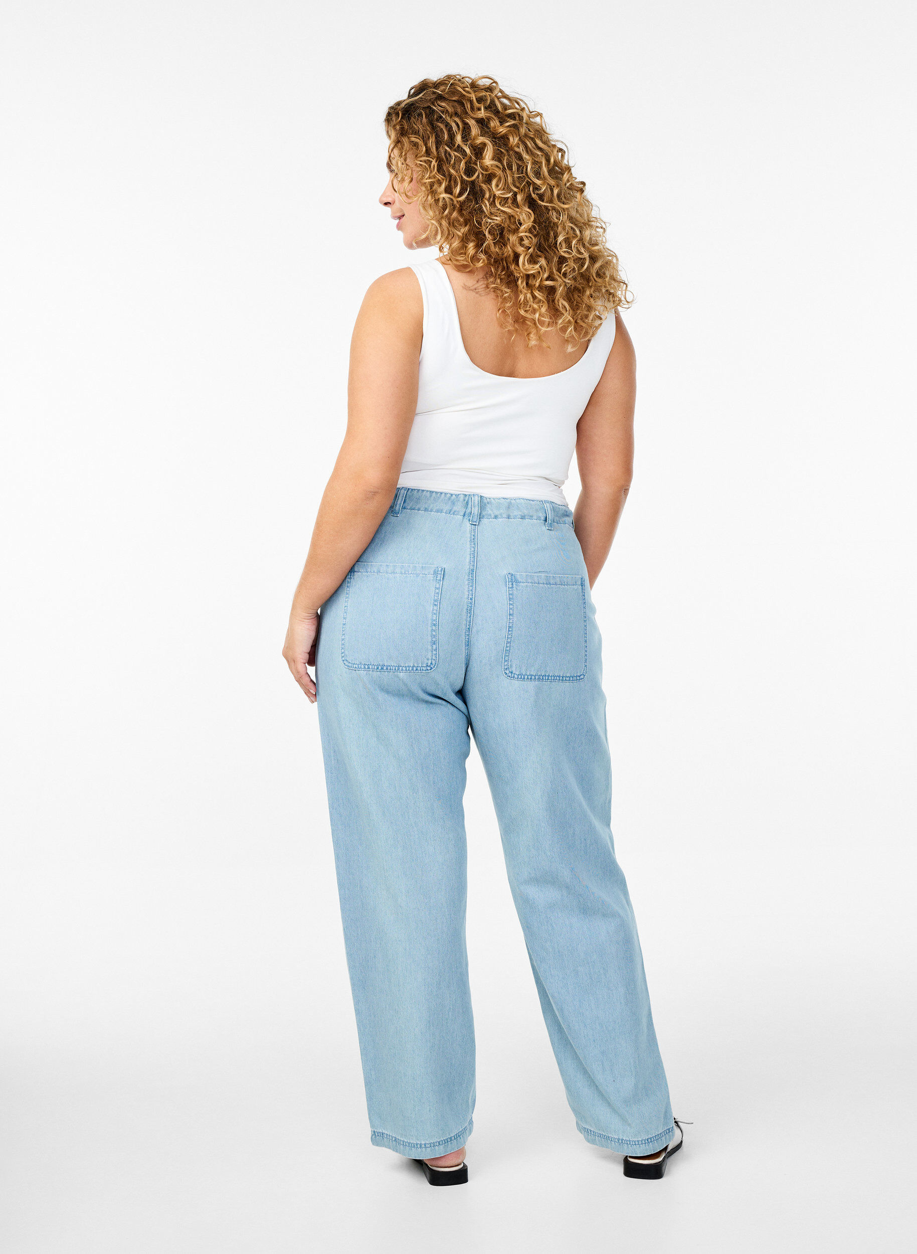 ZizziHigh-waisted jeans met strikceintuur, Blauw, Model image number 1