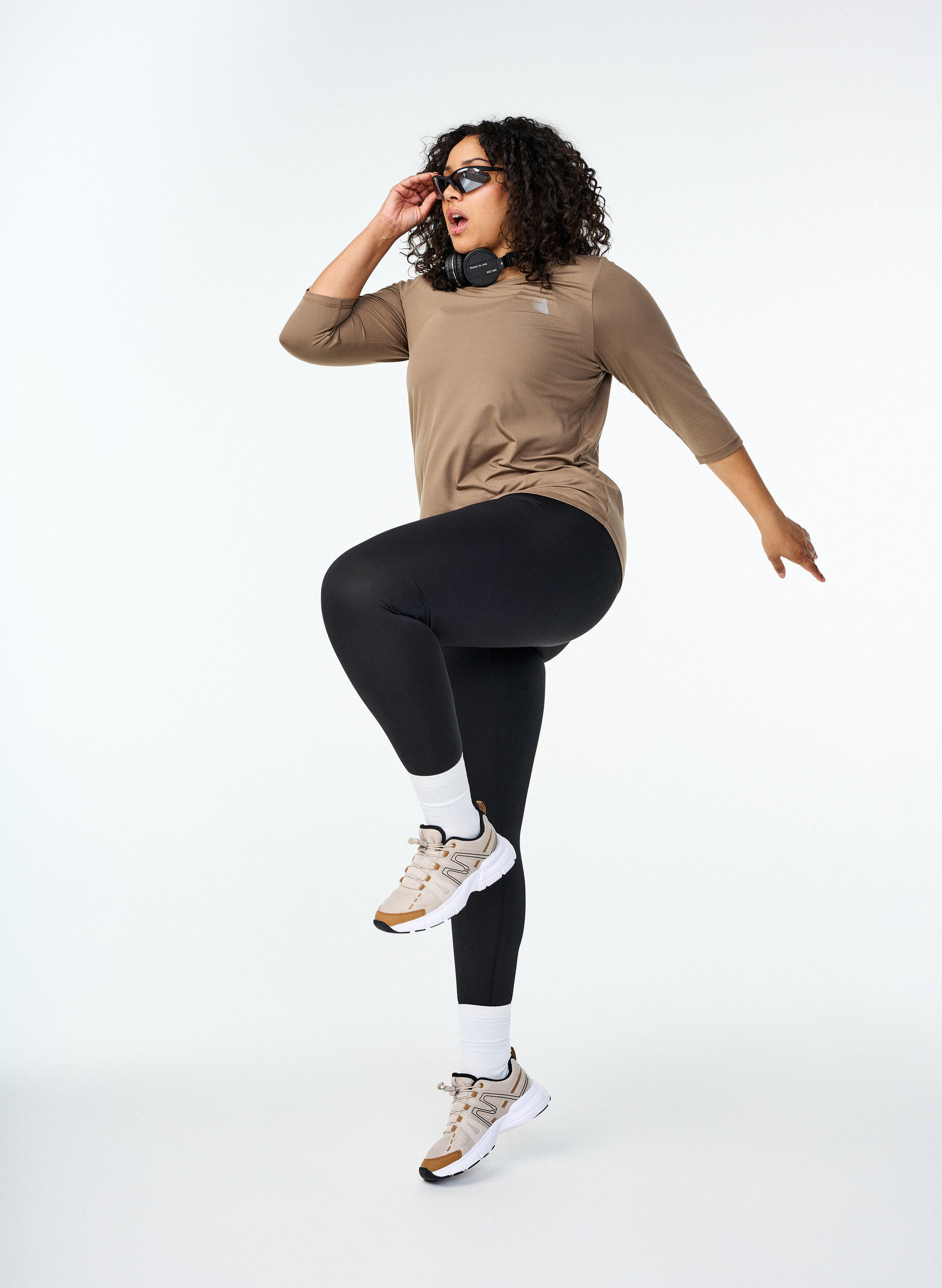 Zizzi Haut de sport avec manches 3/4, Beige, Image image number 1