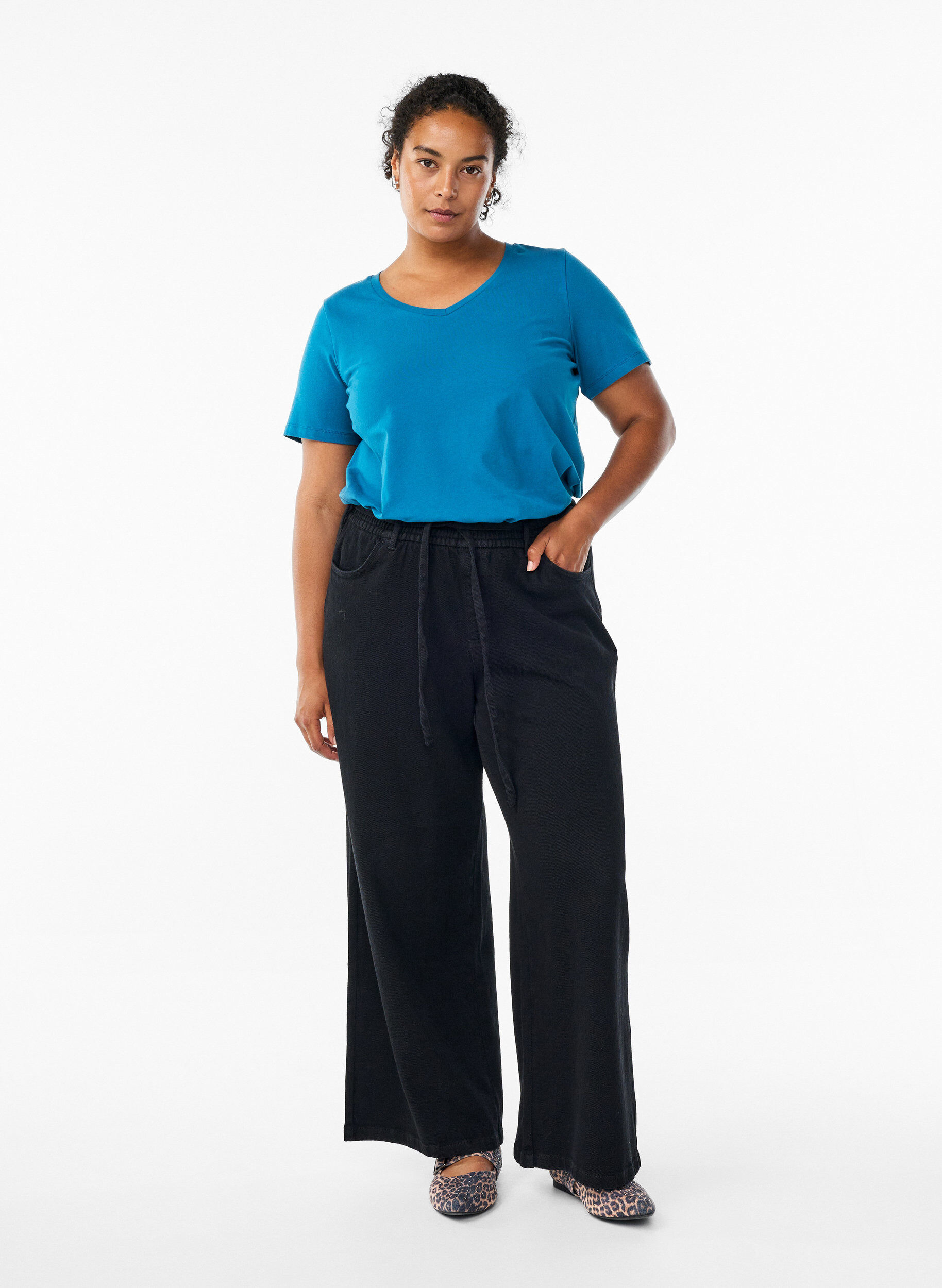 ZizziEffen basic katoenen T-shirt, Blauw, Model image number 1