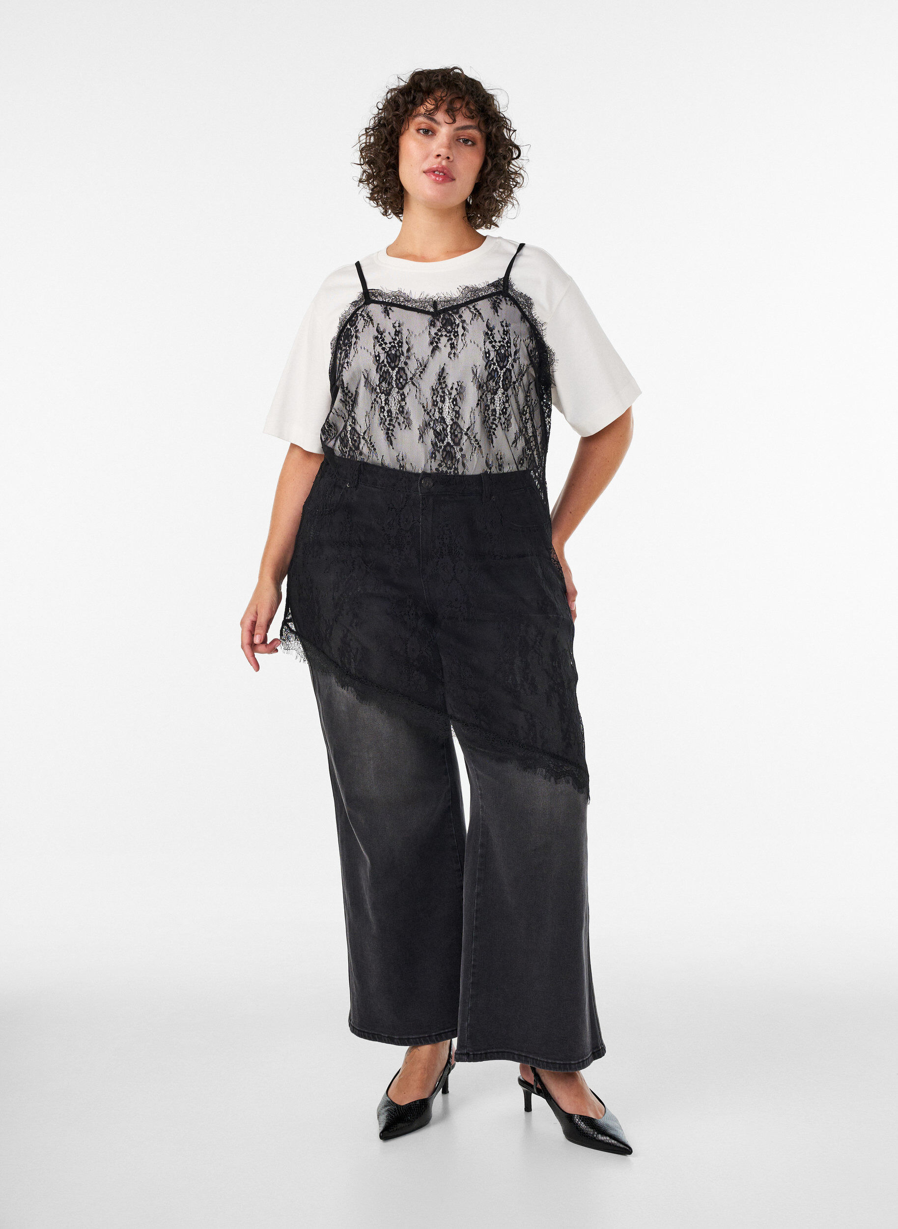 ZizziKanten jurk met asymmetrische snit, Zwart, Model image number 1