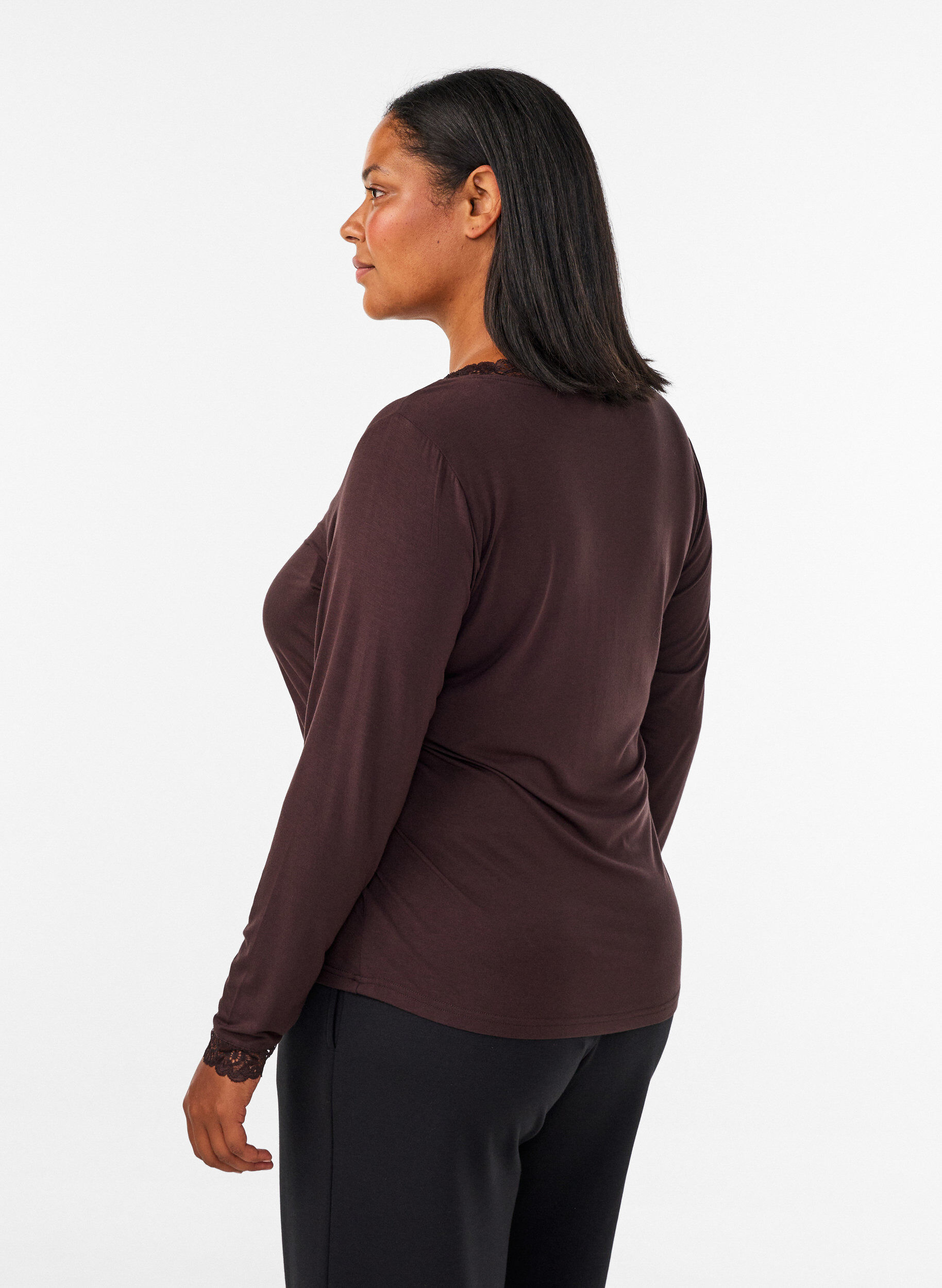 ZizziBlouse en viscose avec d&eacute;tails en dentelle et col en V, Marron, Model image number 2