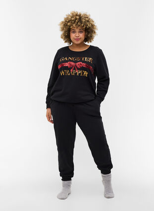 Kerst sweatshirt, Black Wrapper , Model image number 2