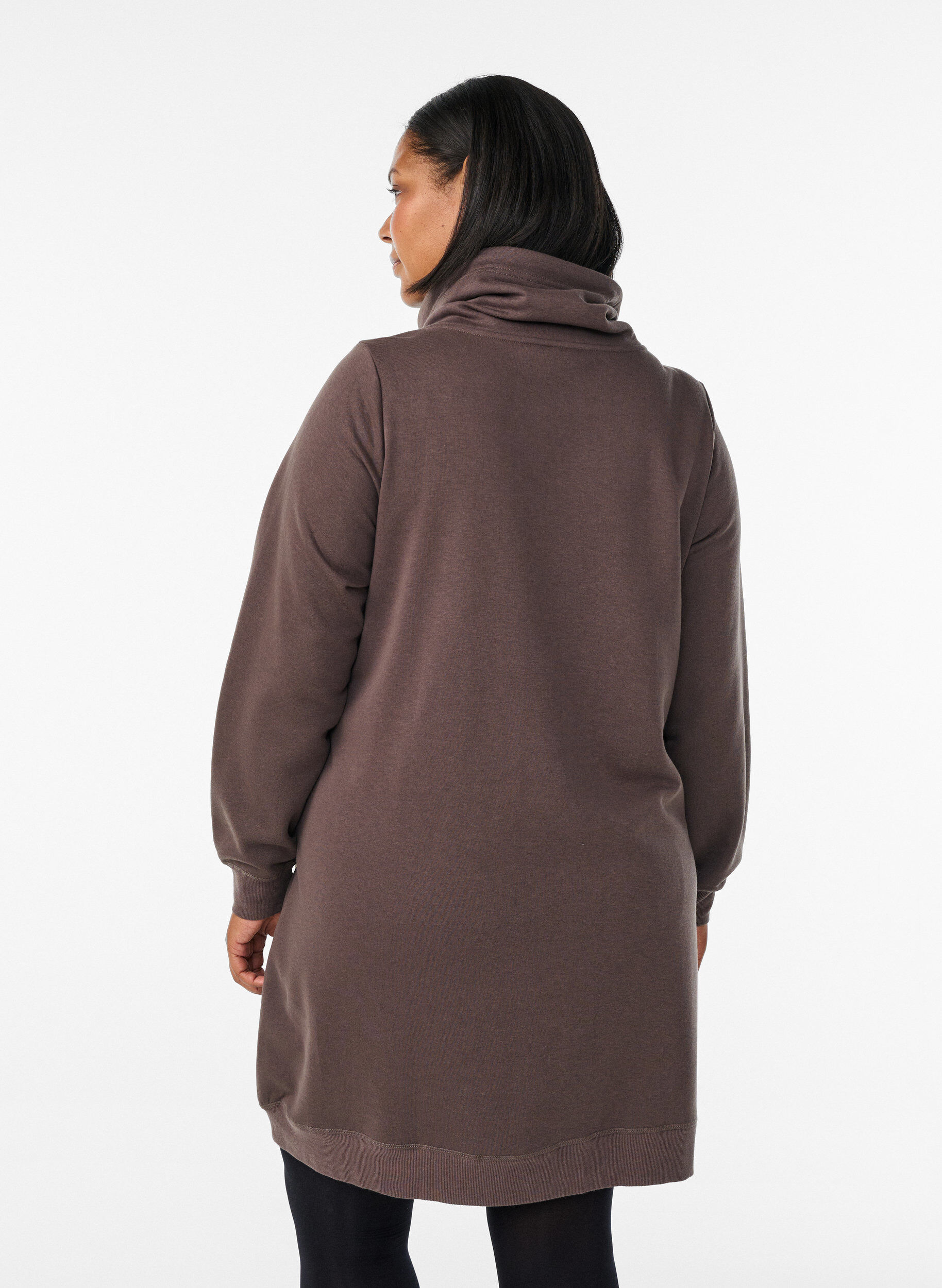 ZizziRobe sweat-shirt courte &agrave; col montant et poches, Marron, Model image number 2