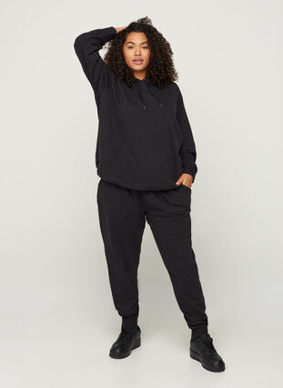 Sweat-shirt en coton avec capuche et poche, Black, Model image number 2