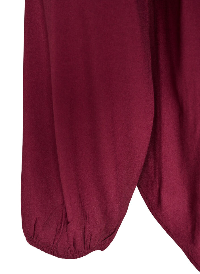 Viscose blouse met V-hals en afgeronde zoom, Rood, Packshot image number 3