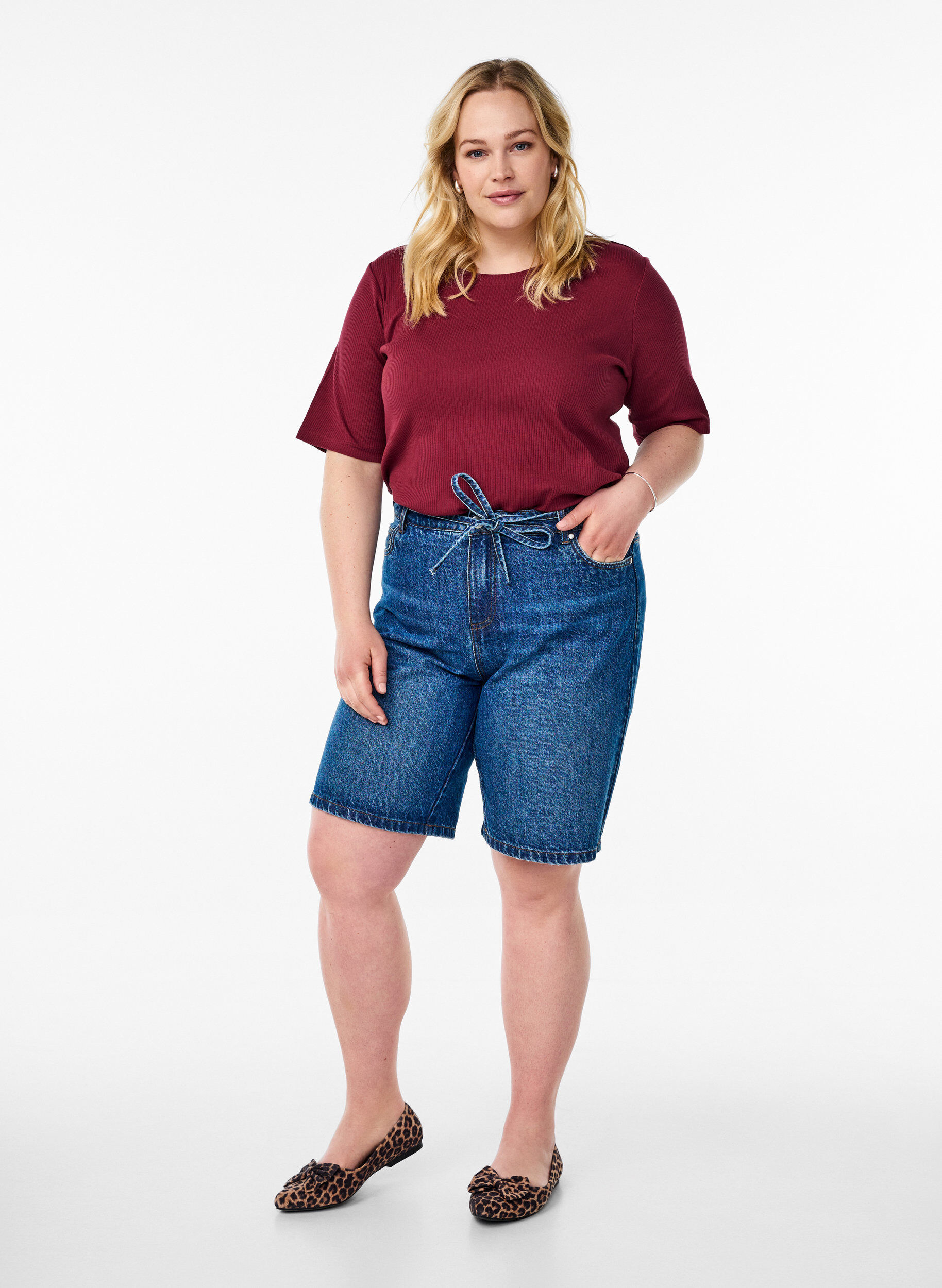 ZizziGeribde jersey blouse met korte mouwen, Donker Bordeaux, Model image number 1