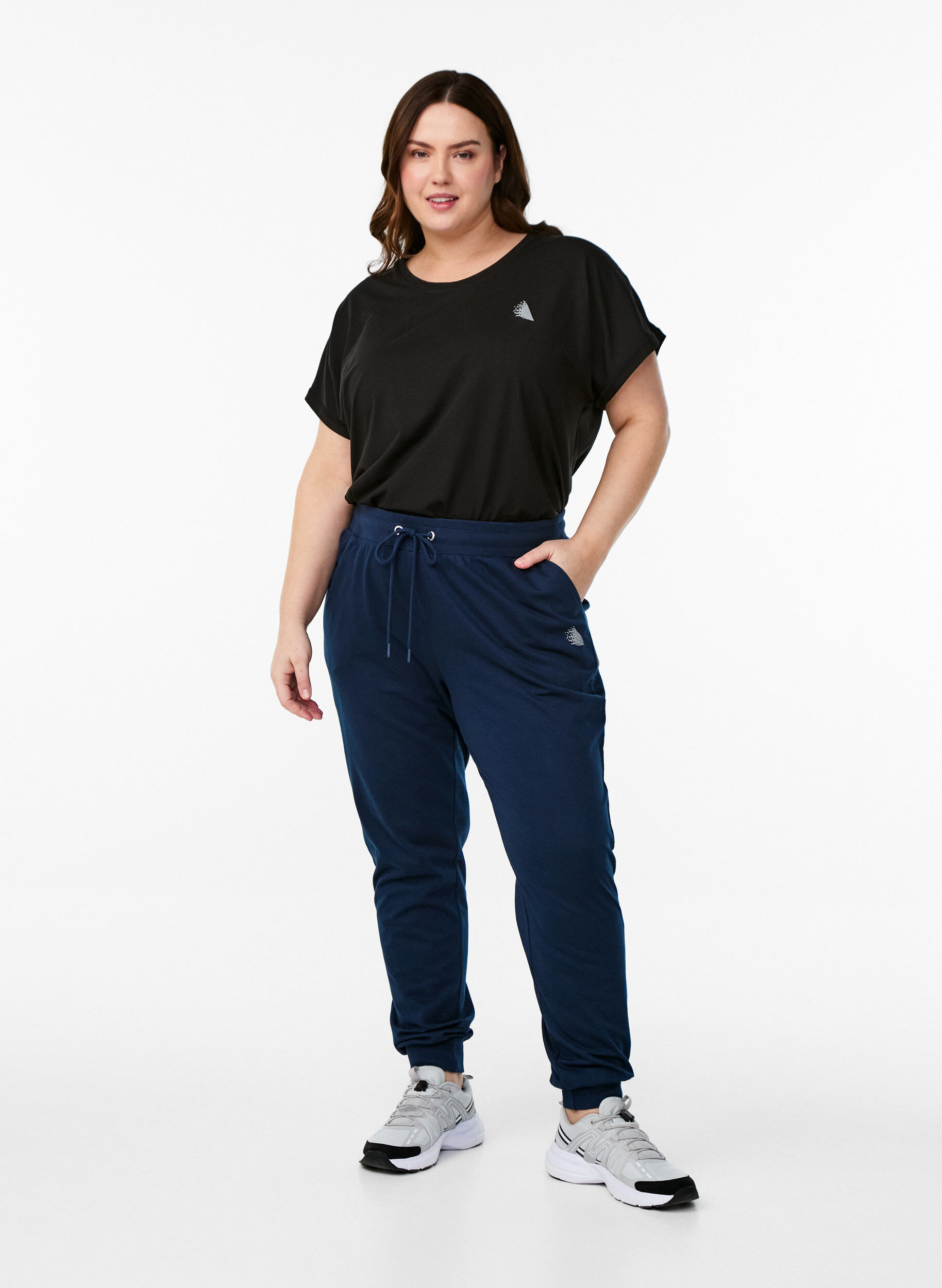 Pantalon de surv&ecirc;tement ample avec poches, Bleu, Model