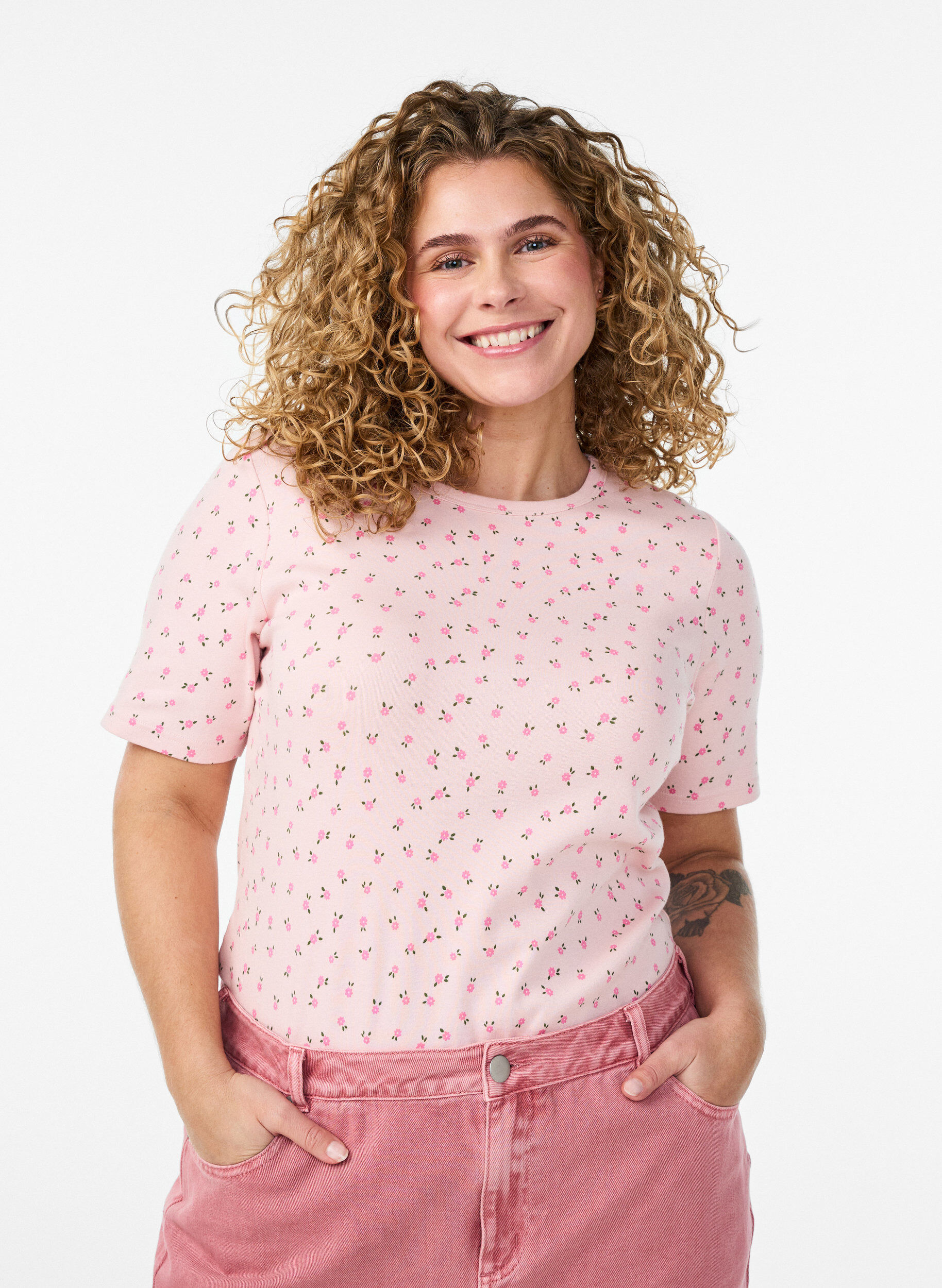 Zizzi T-shirt en coton avec imprim&eacute; int&eacute;gral, Rose, Model image number 0
