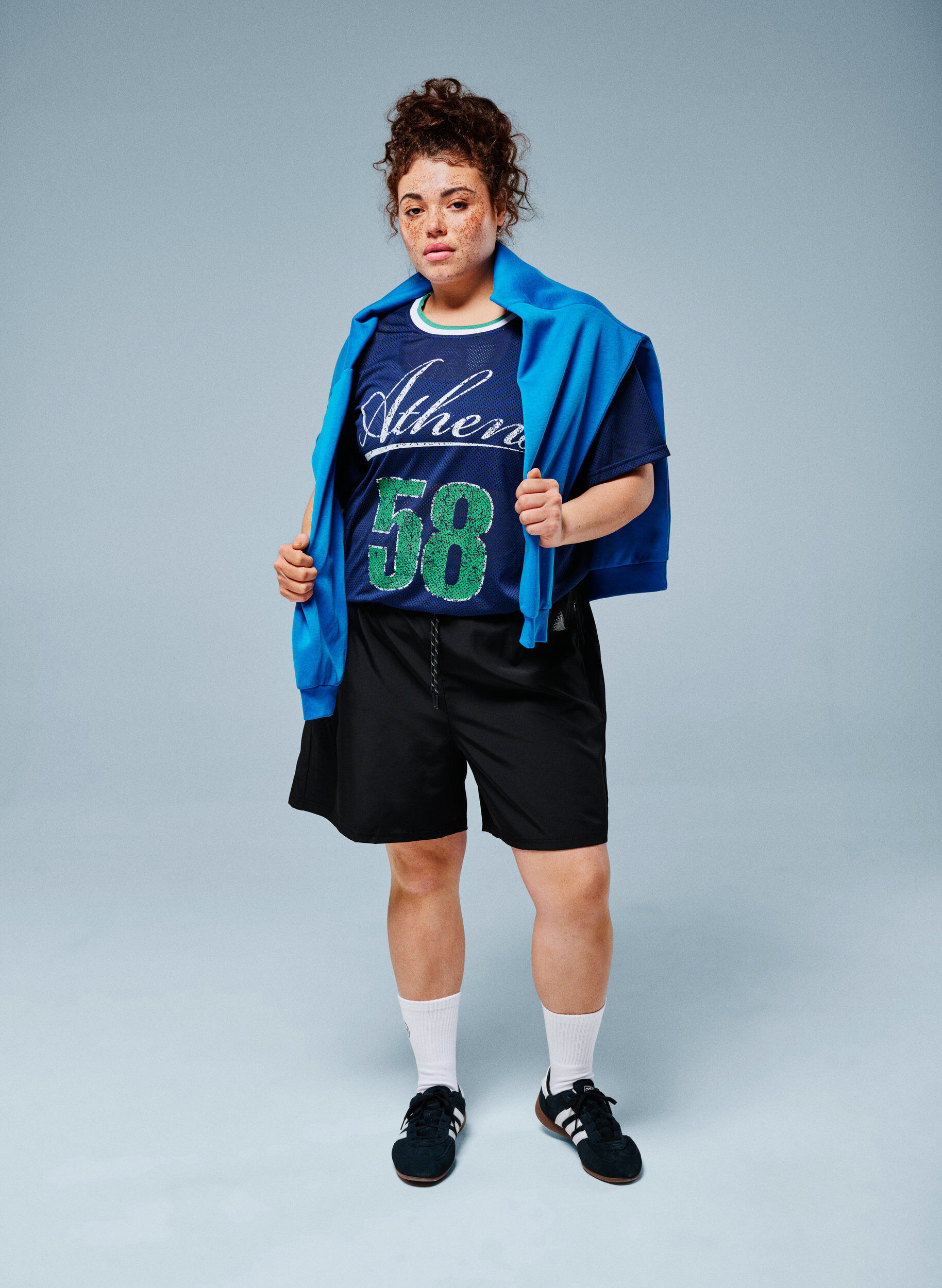 Short d&rsquo;entra&icirc;nement avec short int&eacute;rieur et poche t&eacute;l&eacute;phone