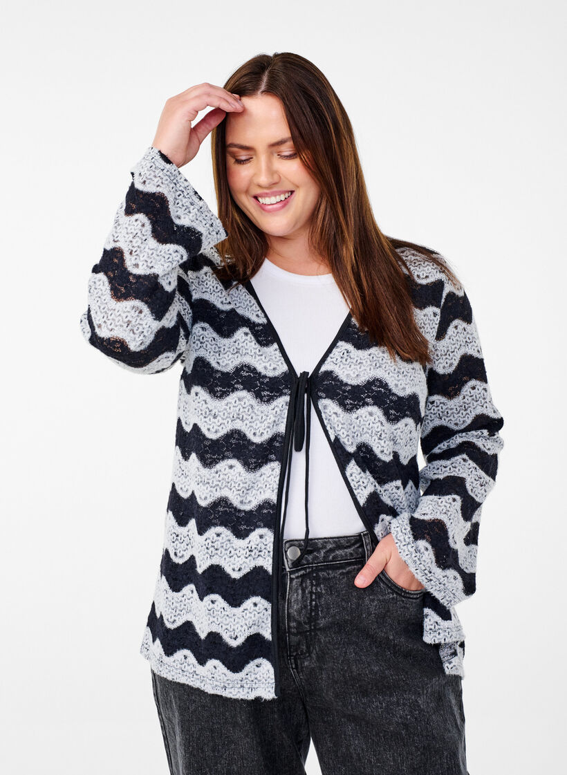 Cardigan tricoté avec motif de vagues, Black Stripe, Model image number 0