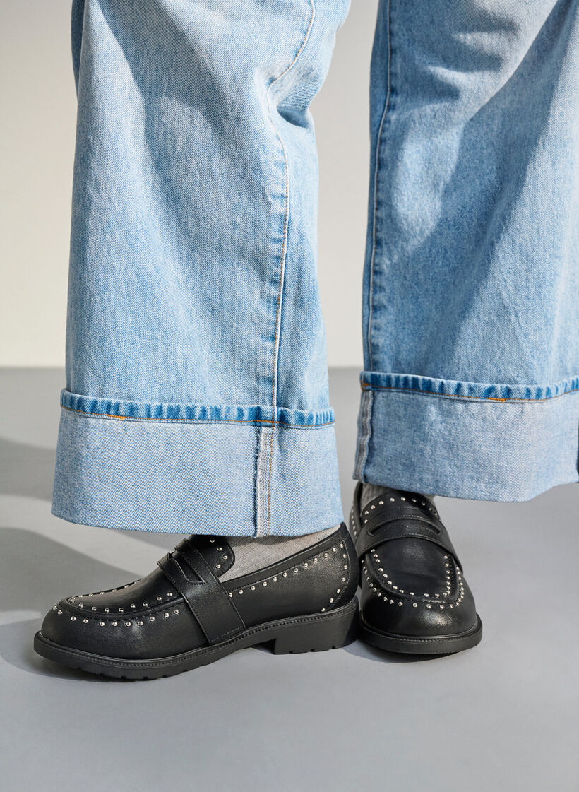 Large - Mocassins en cuir avec clous, Noir, Image image number 0