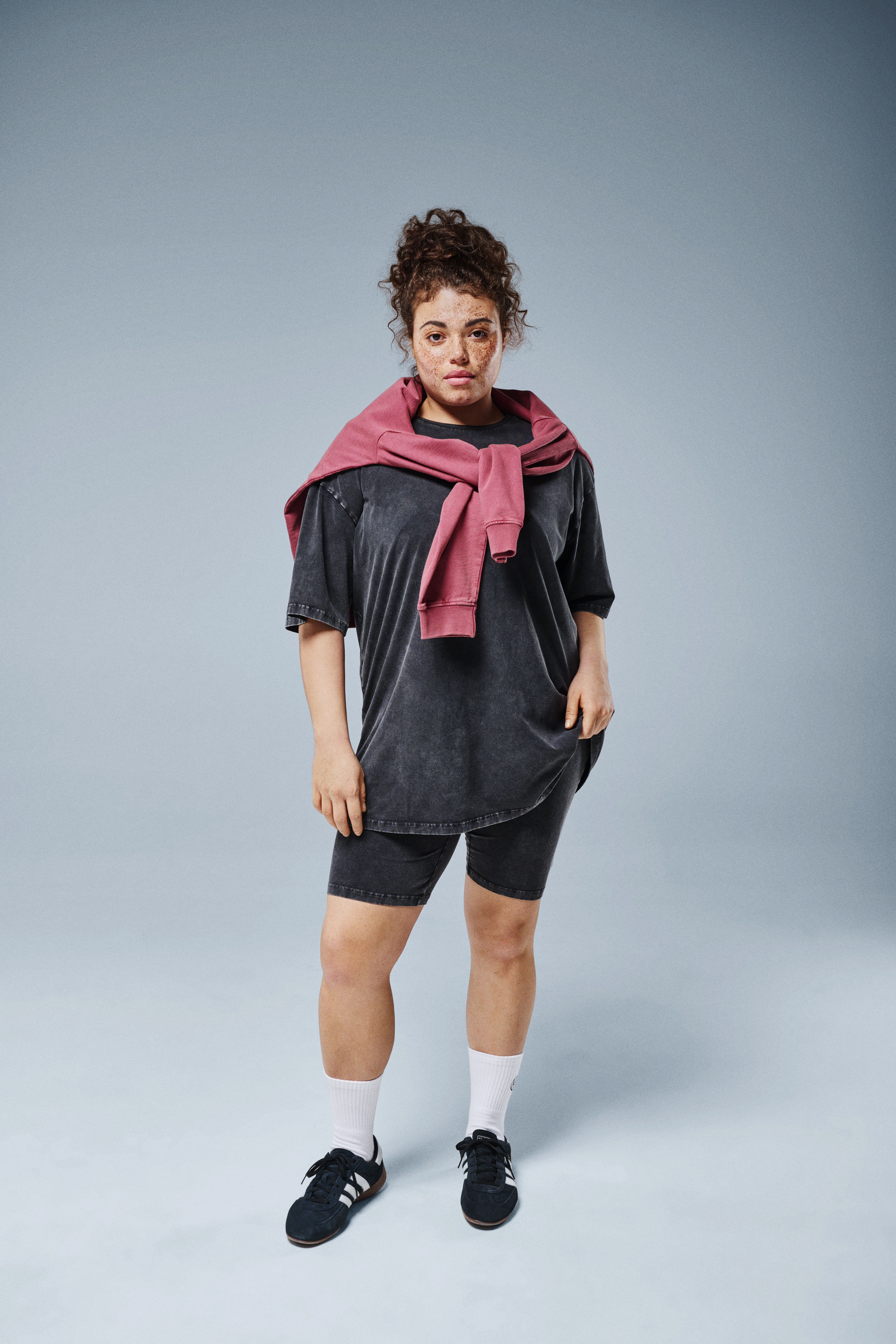 Sweatshirt met gewassen look, , Model