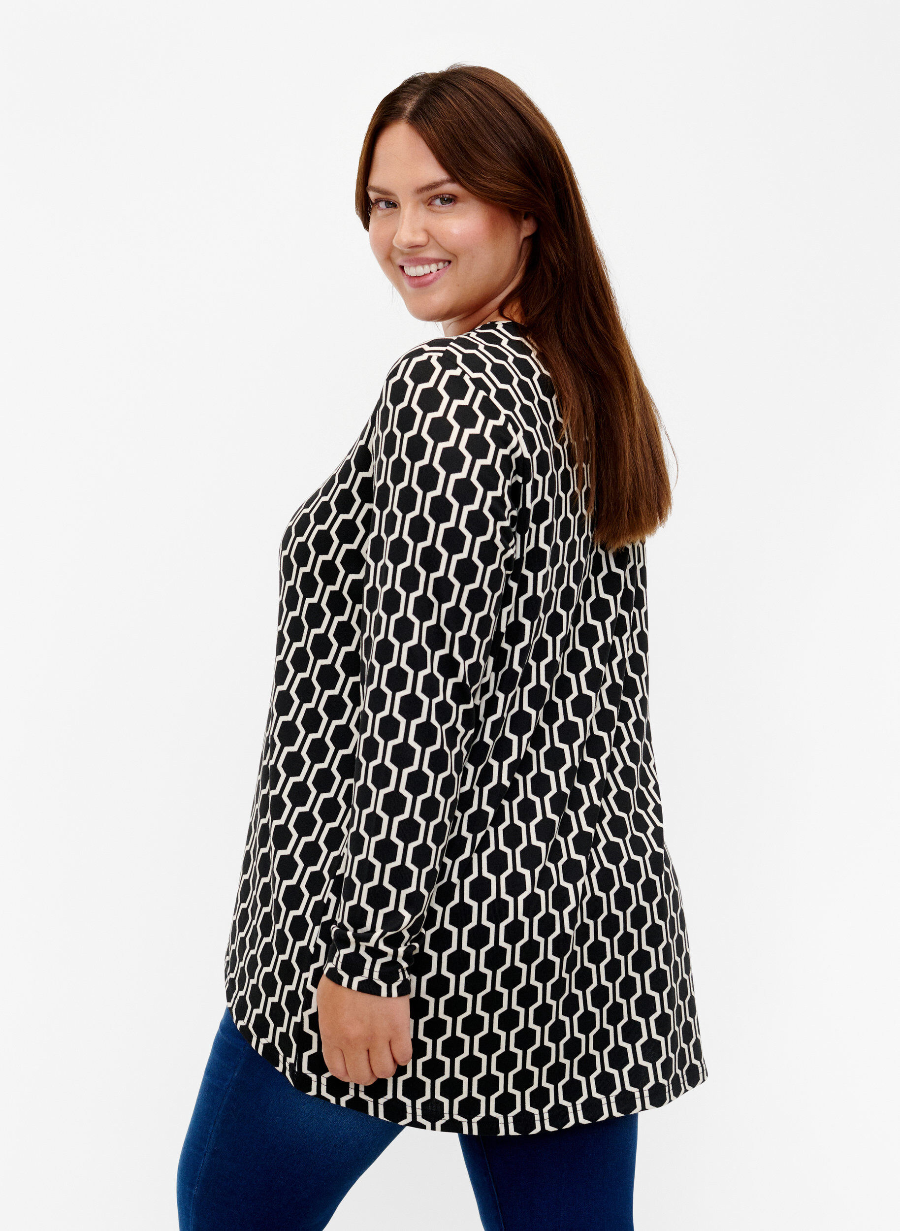 Zizzi  Blouse &agrave; motifs avec manches longues, Birch W. Graphic, Model image number 1