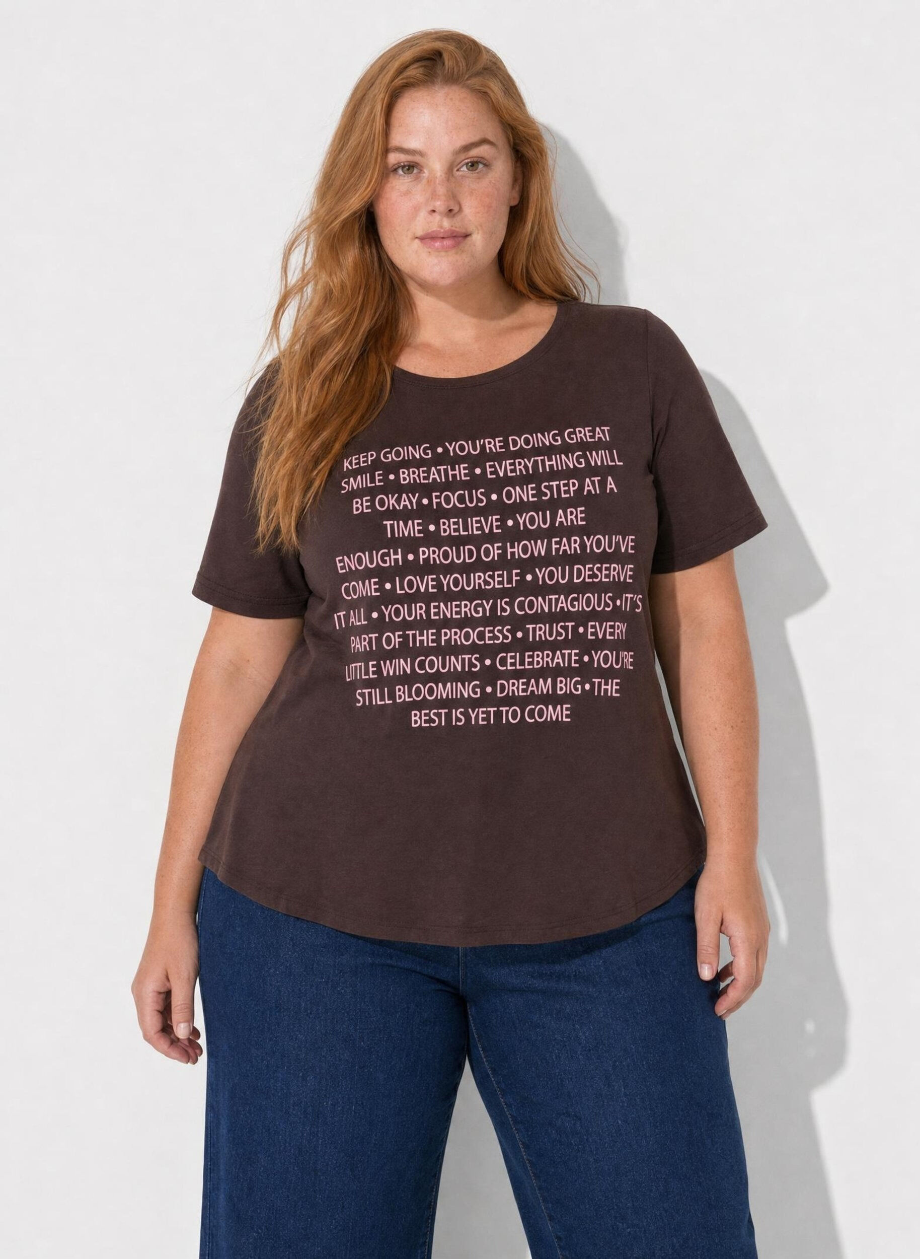 T-shirt met motief, Bruin, Model