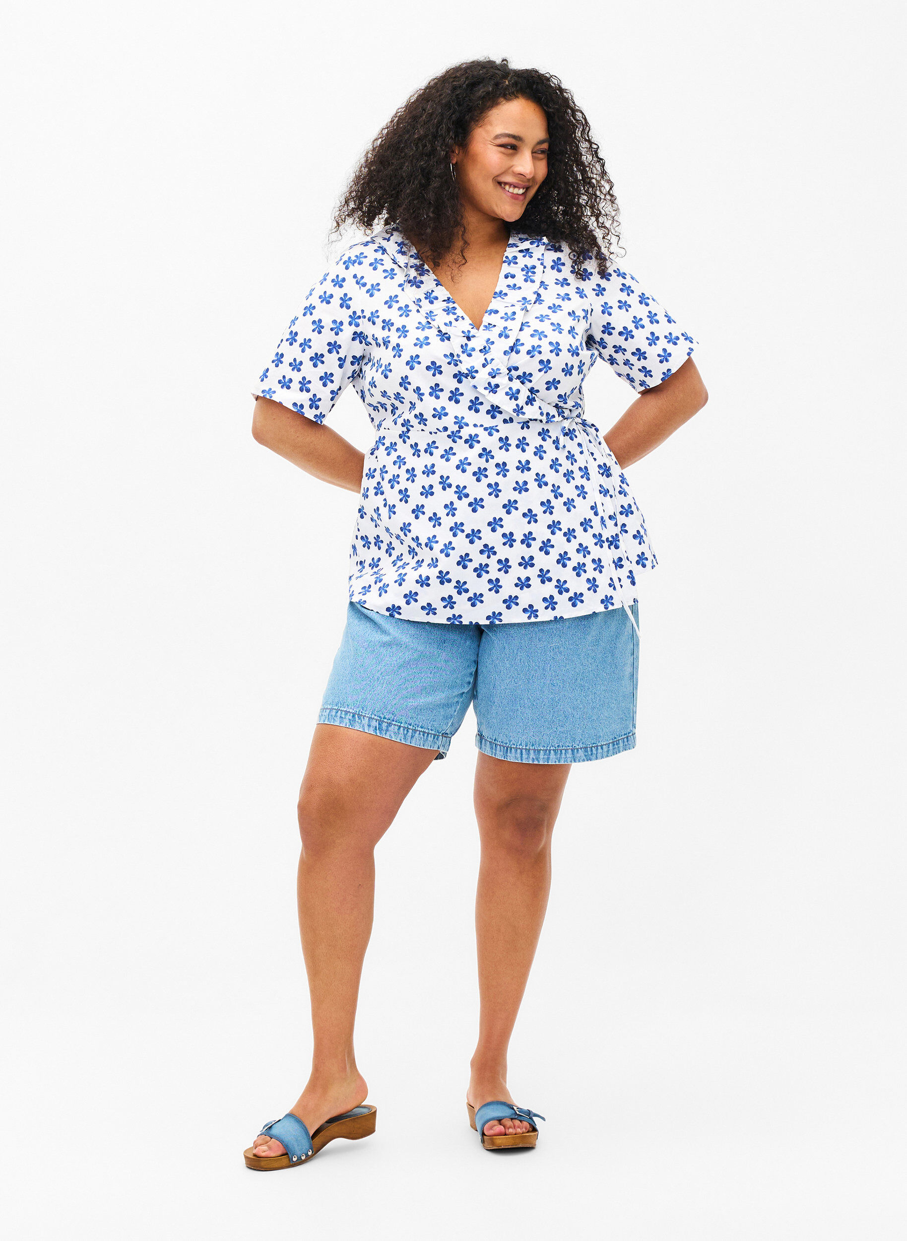 ZizziKatoenen wikkelblouse met bloemenprint, B.White/Small Flower, Model image number 2