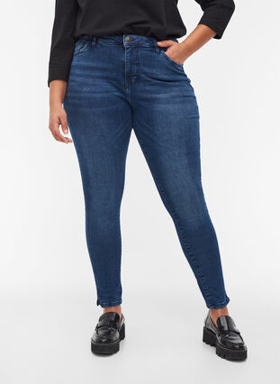 Promotieartikel - Cropped Amy jeans met split, Blue denim, Model image number 2