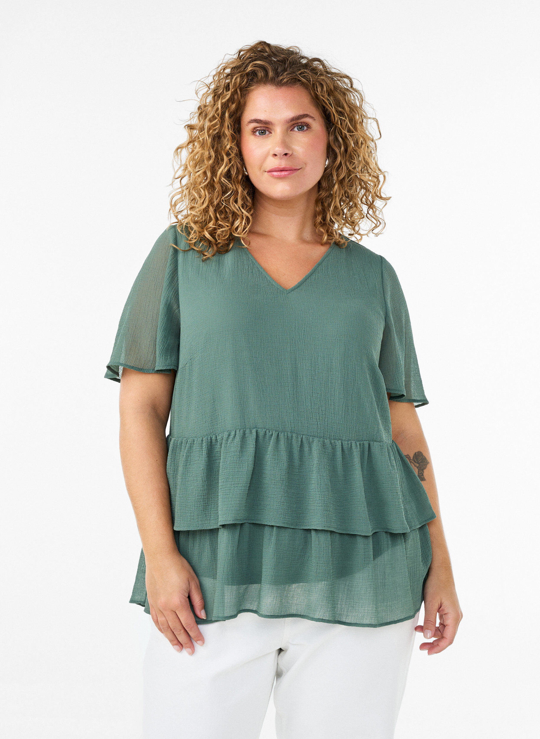 ZizziBlouse met V-hals en ruches, Groen, Model image number 0