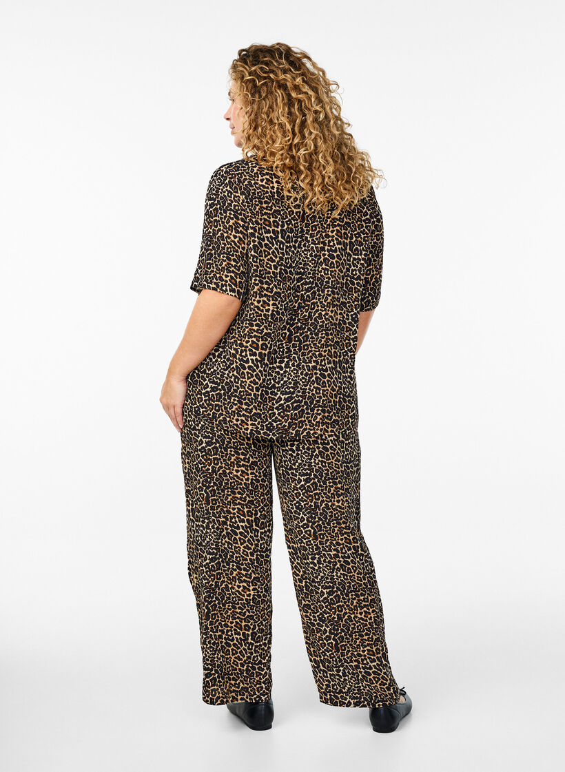 Pantalon ample en viscose avec poches, Marron, Model image number 1