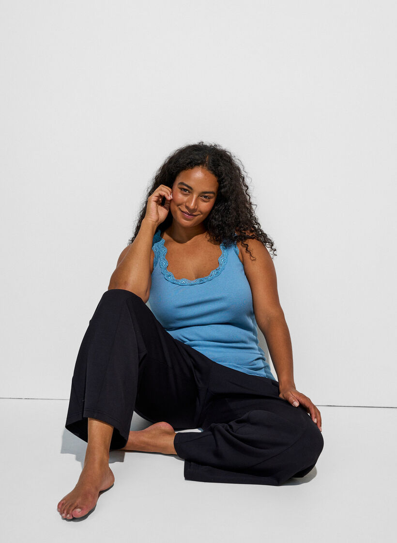 Top met kant, Blauw, Model image number 0