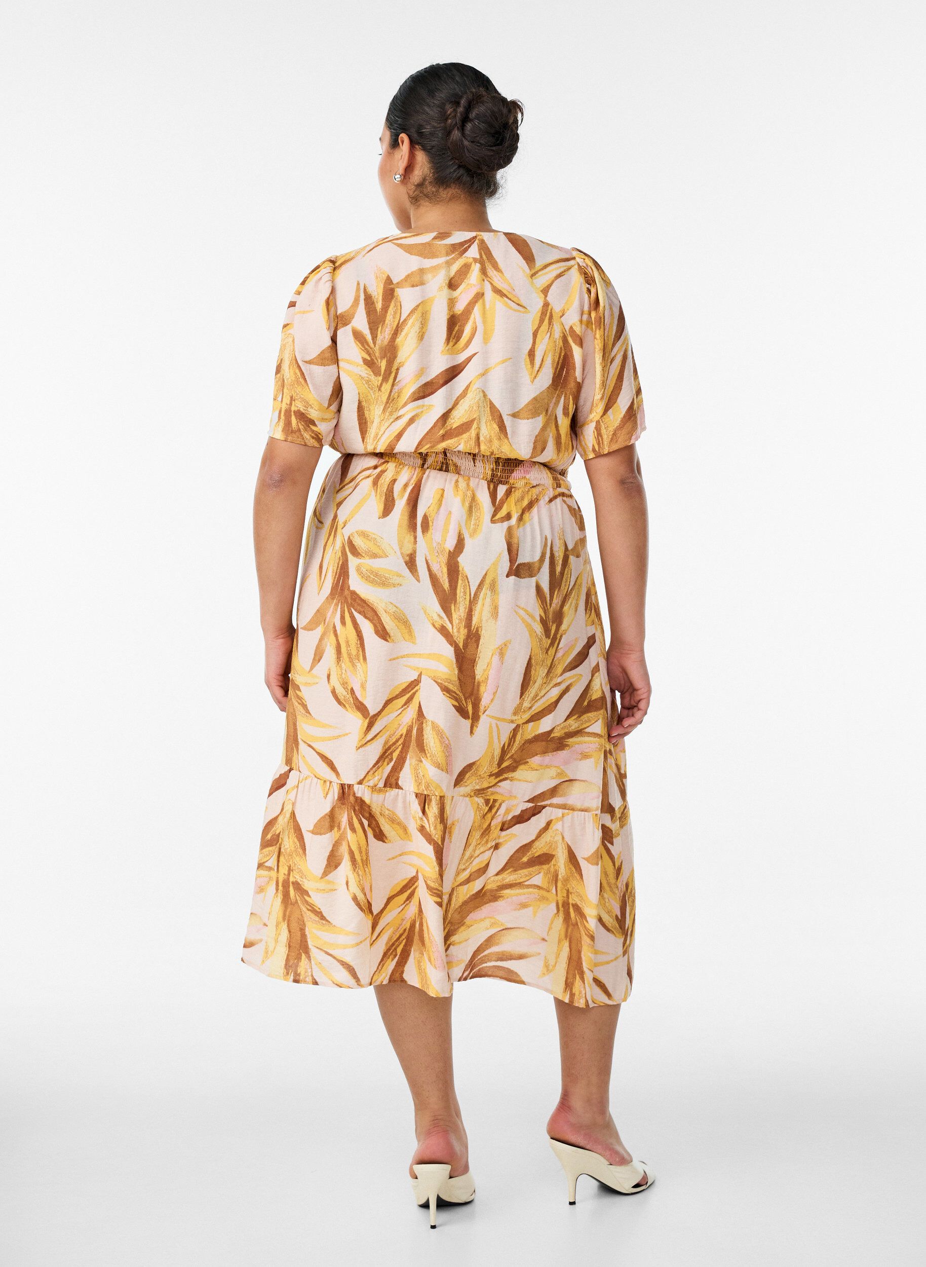 ZizziViscose midijurk met bladprint en gesmokte taille, Geel, Model image number 1