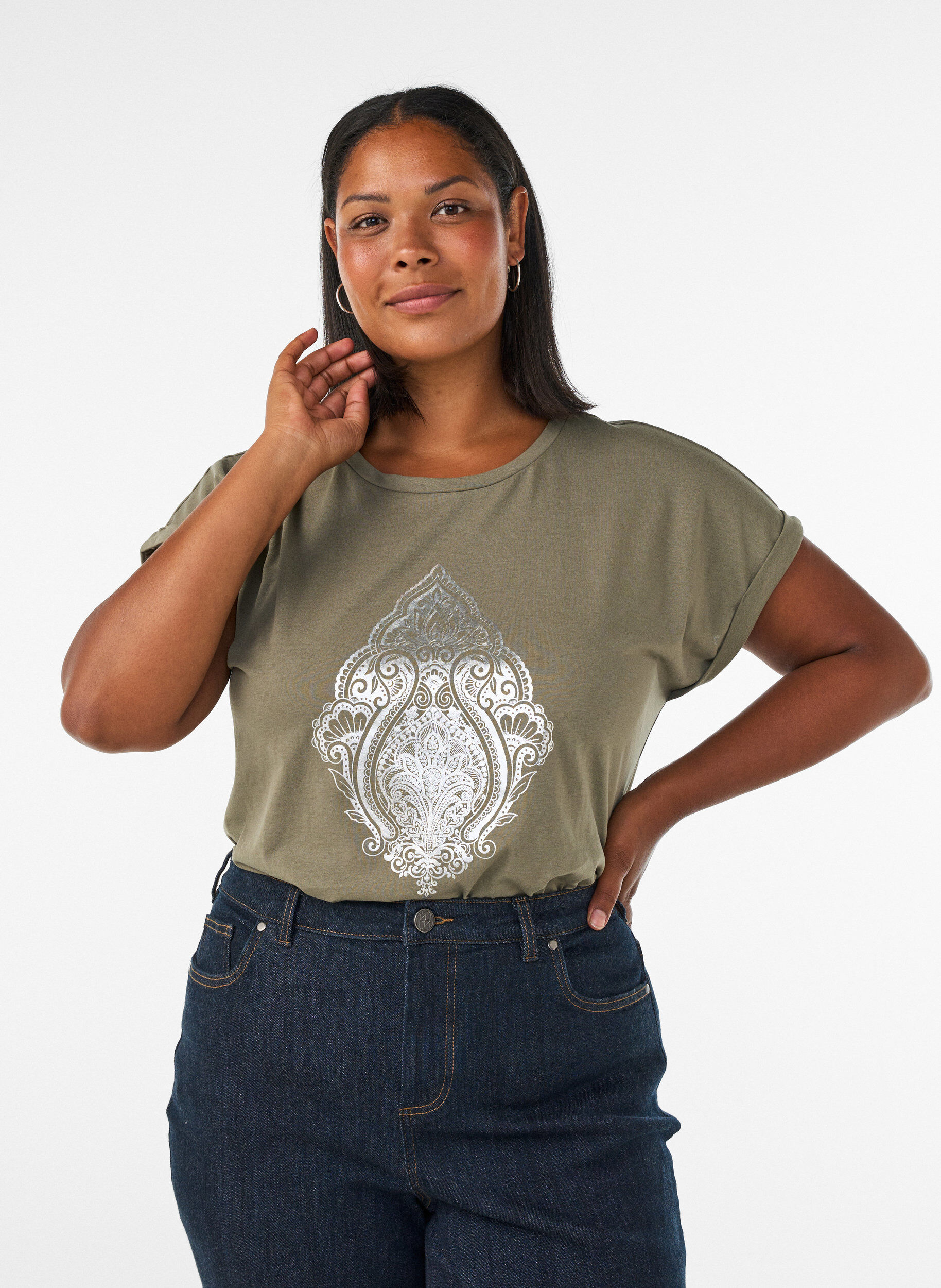 T-shirt avec imprim&eacute; d&eacute;coratif sur le devant, Vert, Model