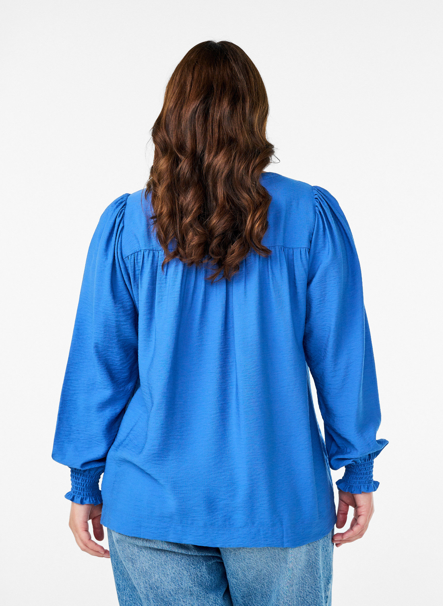 ZizziBlouse en viscose avec smock et d&eacute;tails fronc&eacute;s, Bleu, Model image number 2
