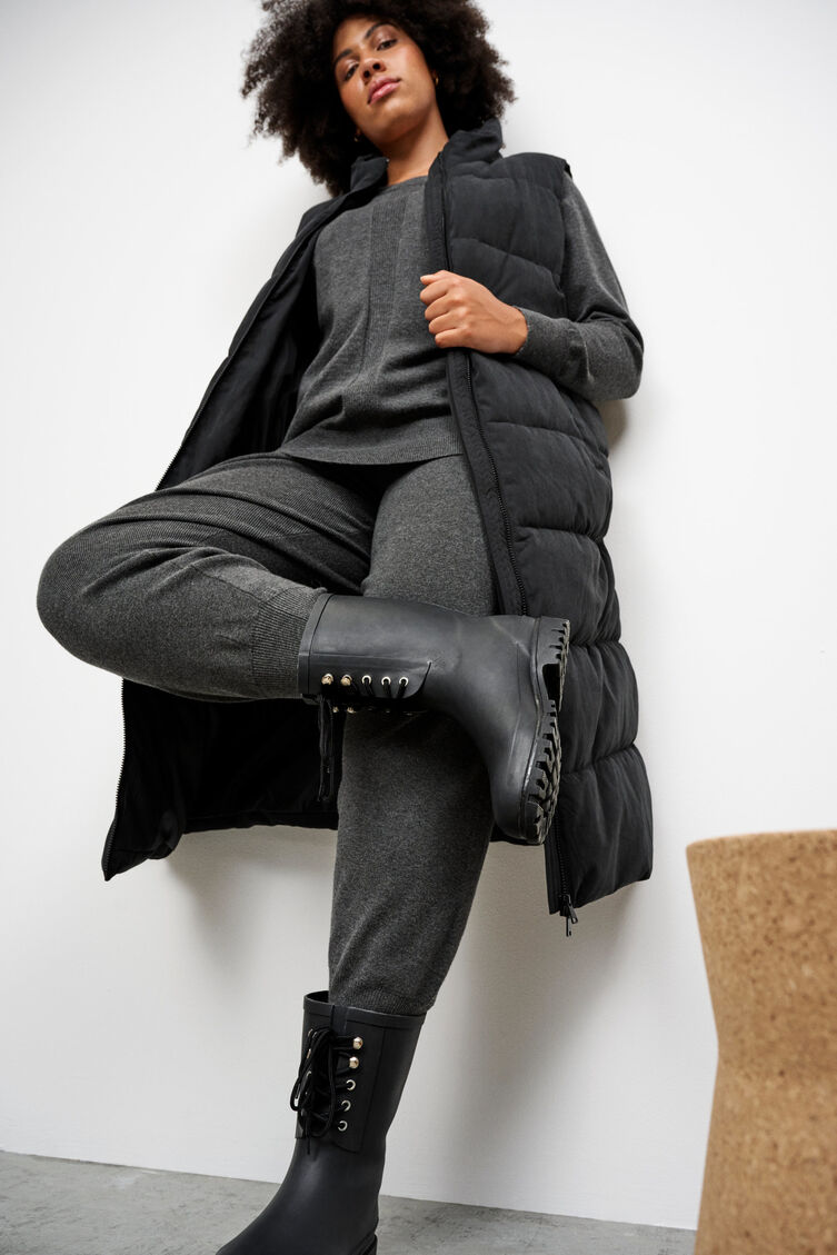 Botte large en caoutchouc &agrave; lacets, Black, Model image number 0