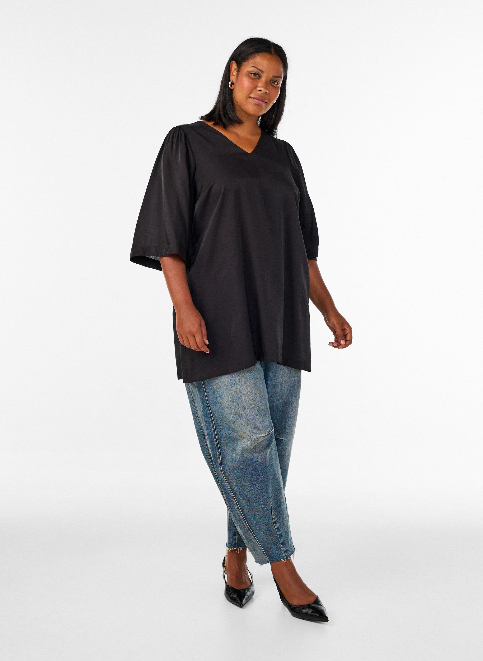 ZizziGlanzende tuniek met V-hals en 3/4 mouwen, Zwart, Model image number 1