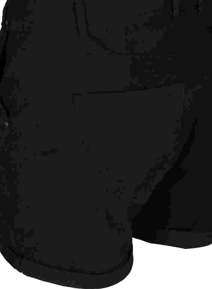 Short coupe classique avec poches, Black, Packshot image number 3