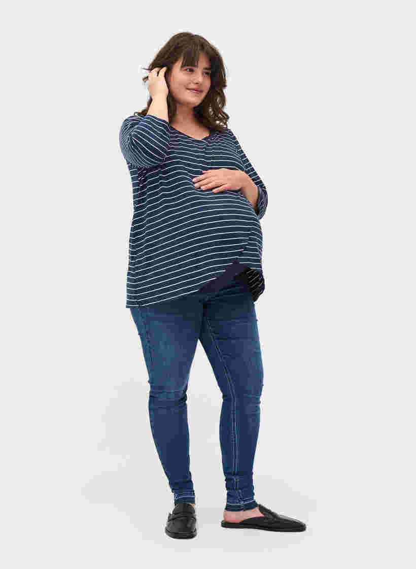 Blouse de maternité rayée à manches 3/4, Blue Stripe , Model image number 2