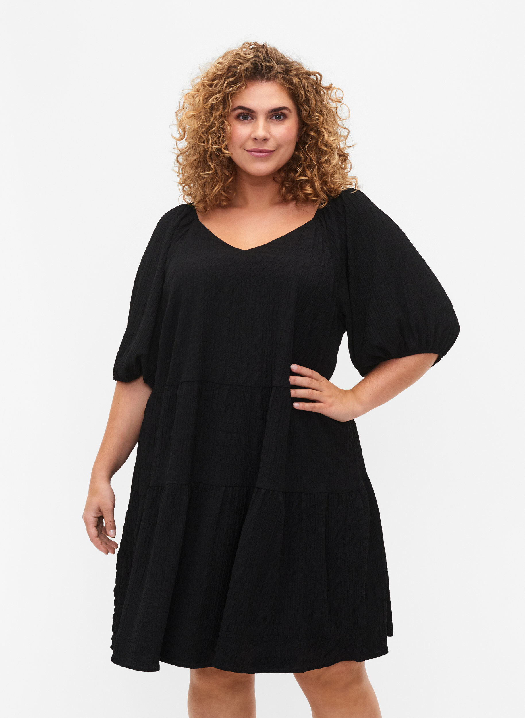Zizzi Robe courte en forme de A avec un col en V, Black, Model image number 0