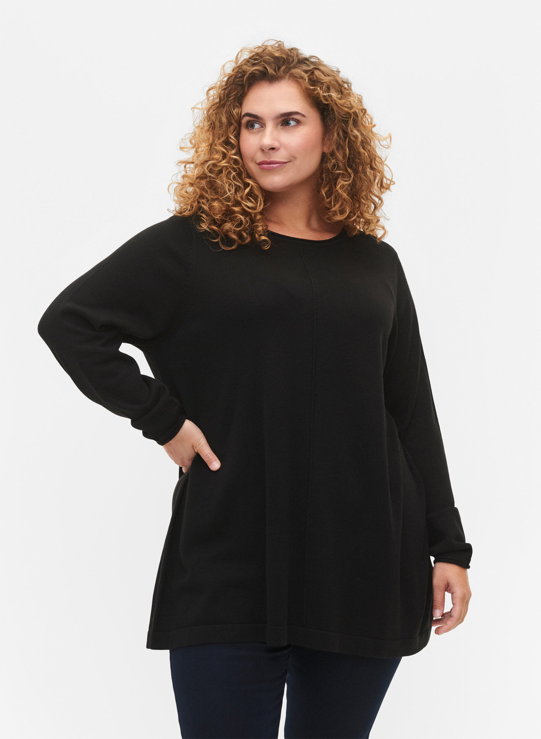 Blouse tricot&eacute;e en m&eacute;lange coton-viscose, Noir, Model